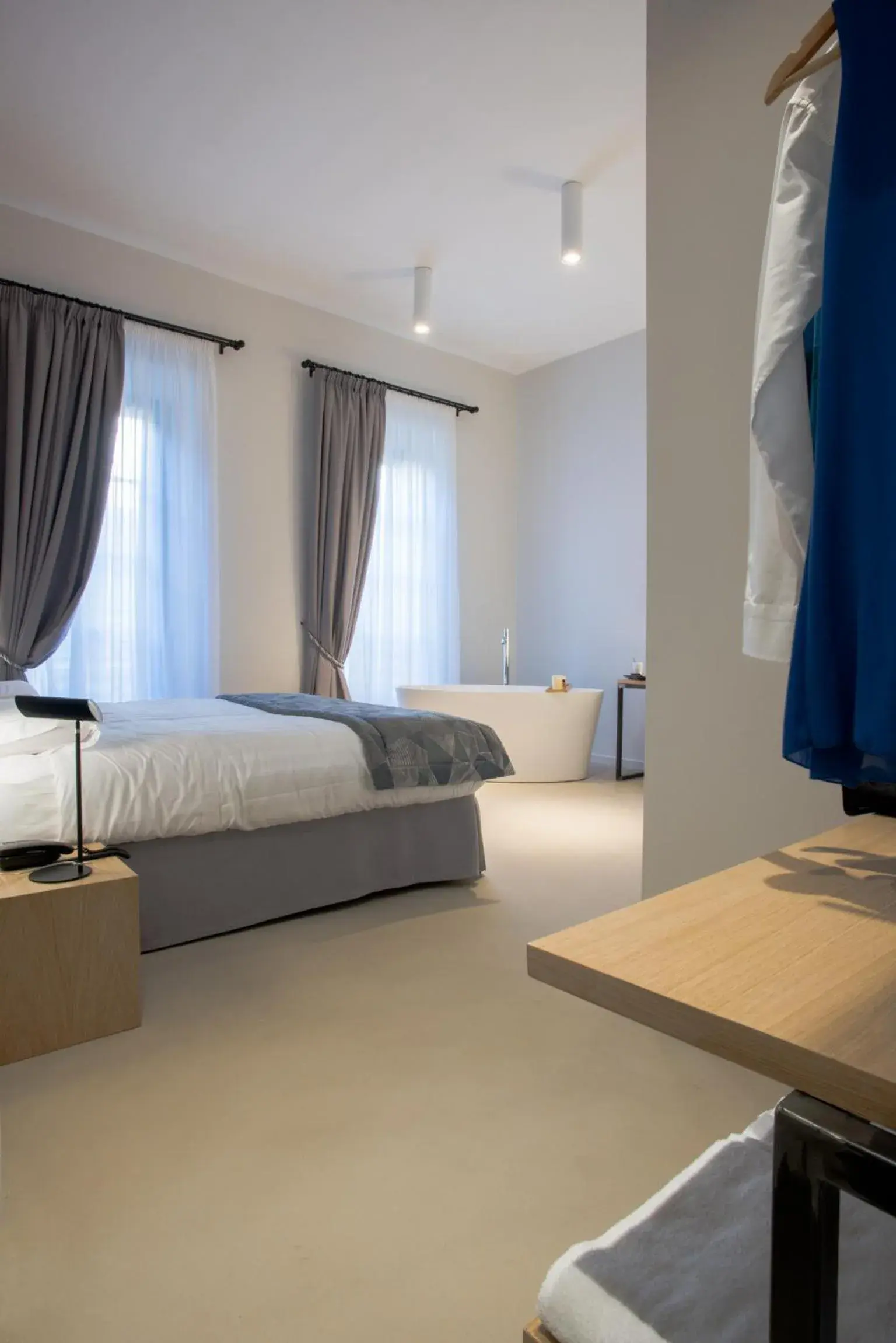 Bedroom, Bed in Viminale View Hotel Bedroom, Bed in Viminale View Hotel