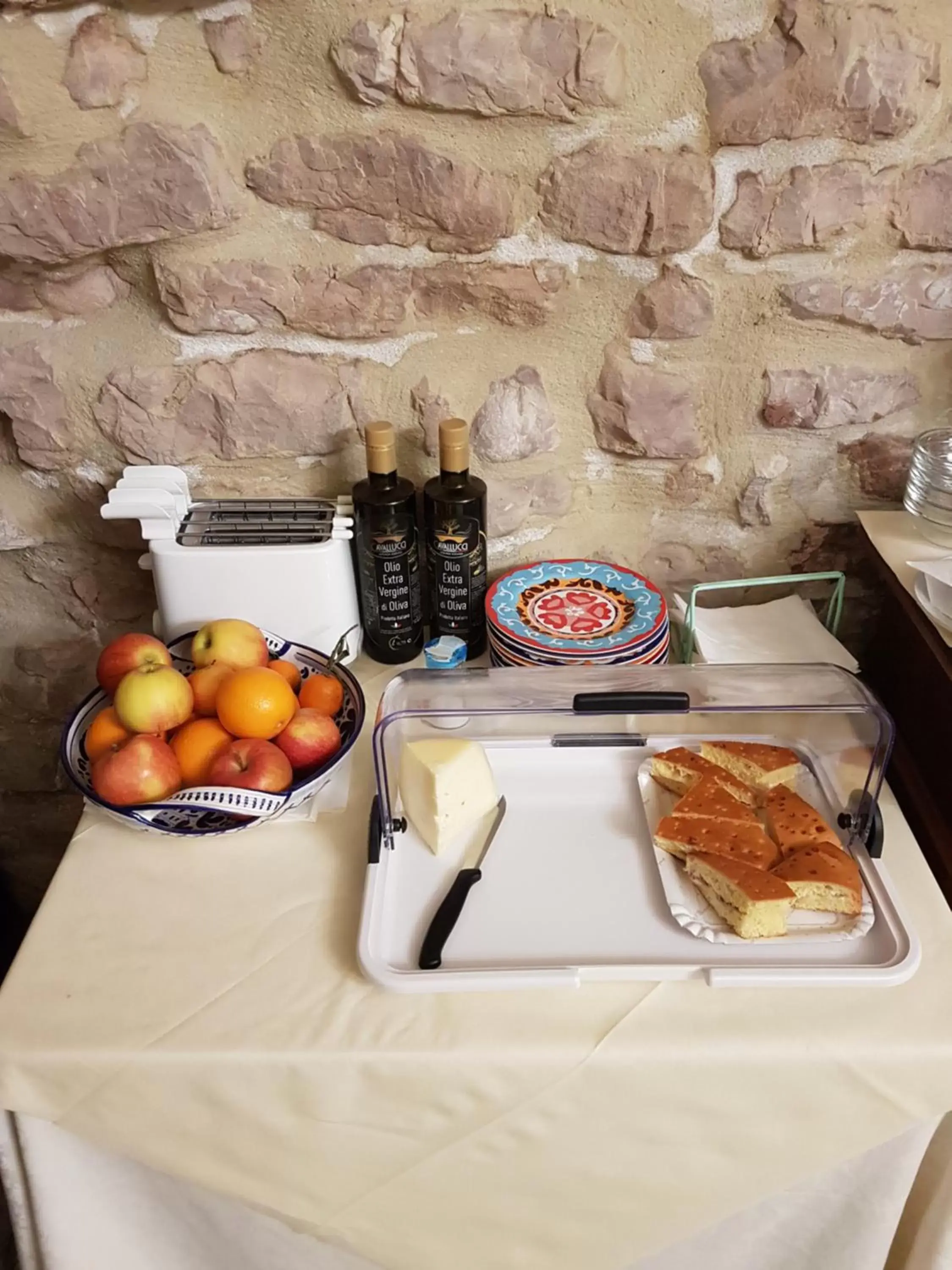 Italian breakfast, Food in Hotel Ponte San Vittorino