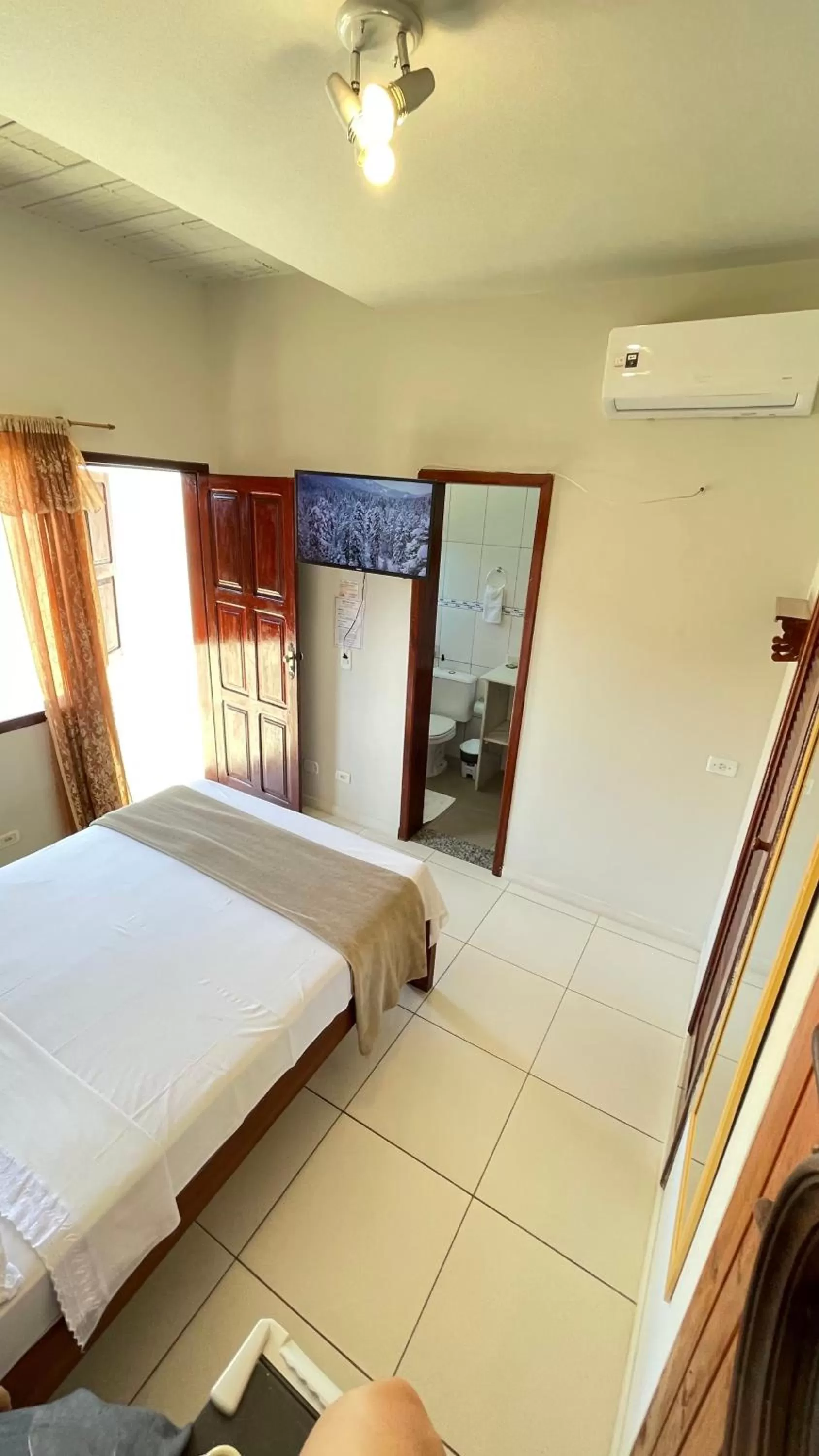 Photo of the whole room, Bed in Pousada Brisa do Leste