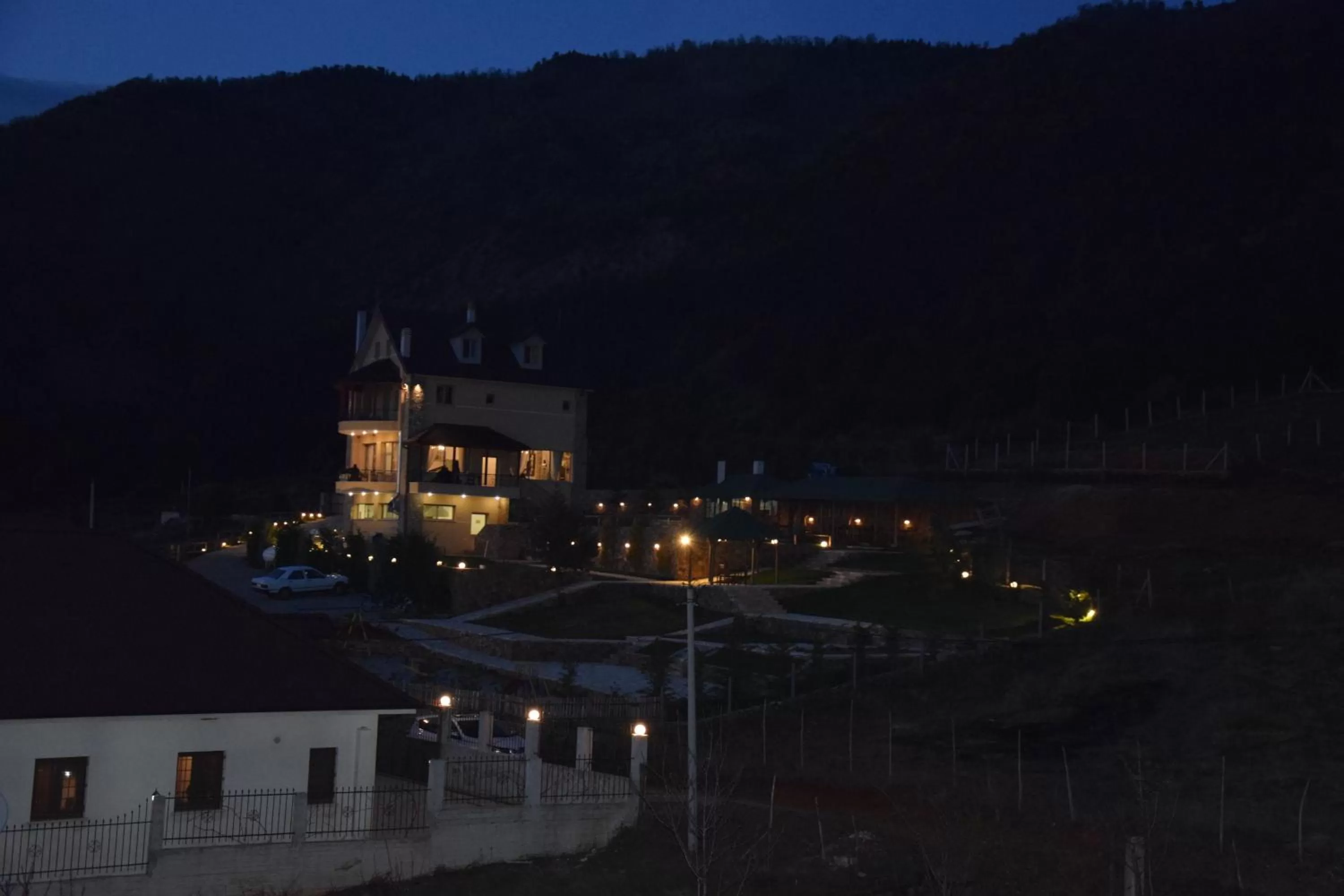 Night, Property Building in Sofra E Shpatit