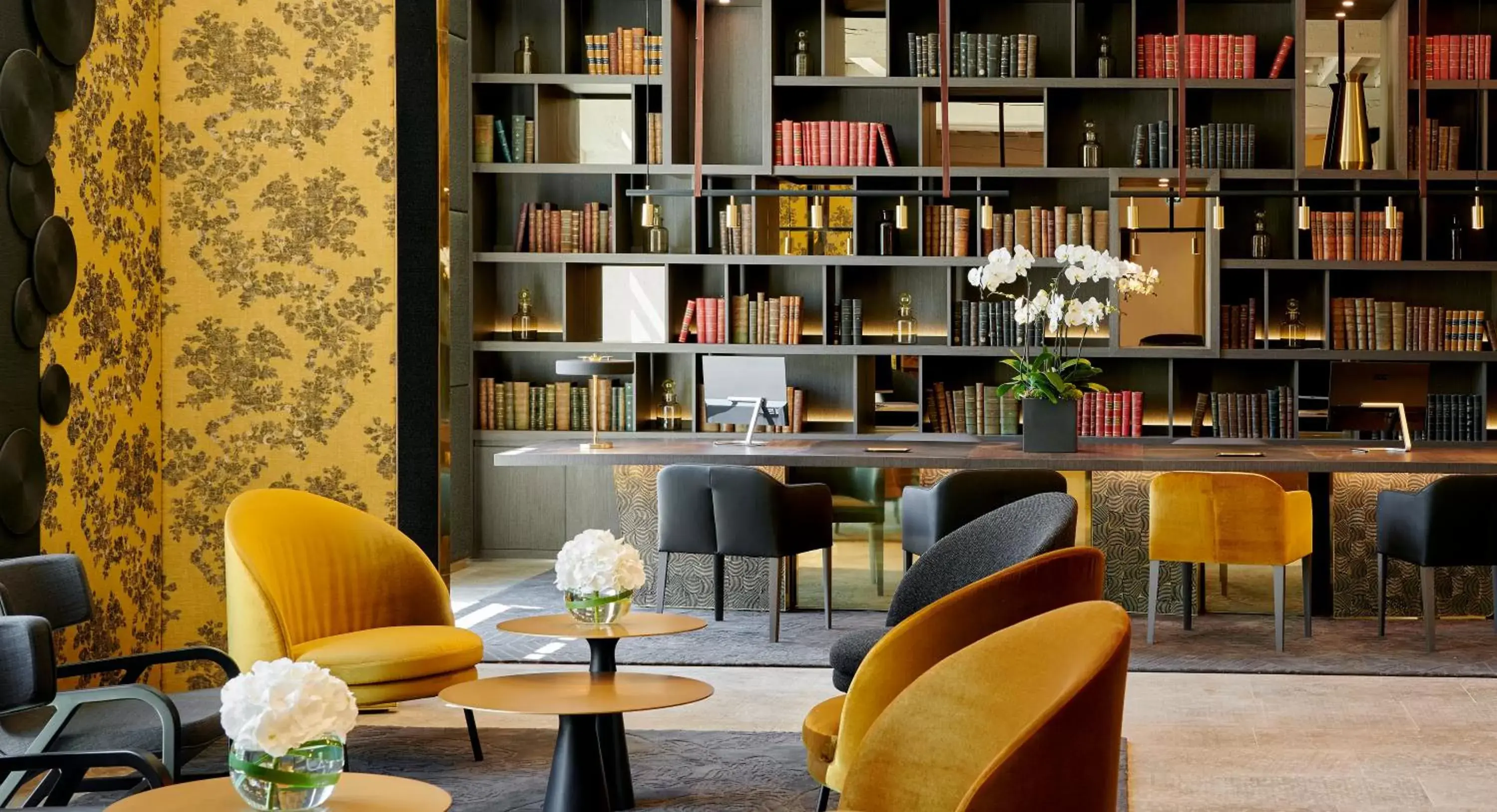 Property building, Library in InterContinental Lyon - Hotel Dieu, an IHG Hotel