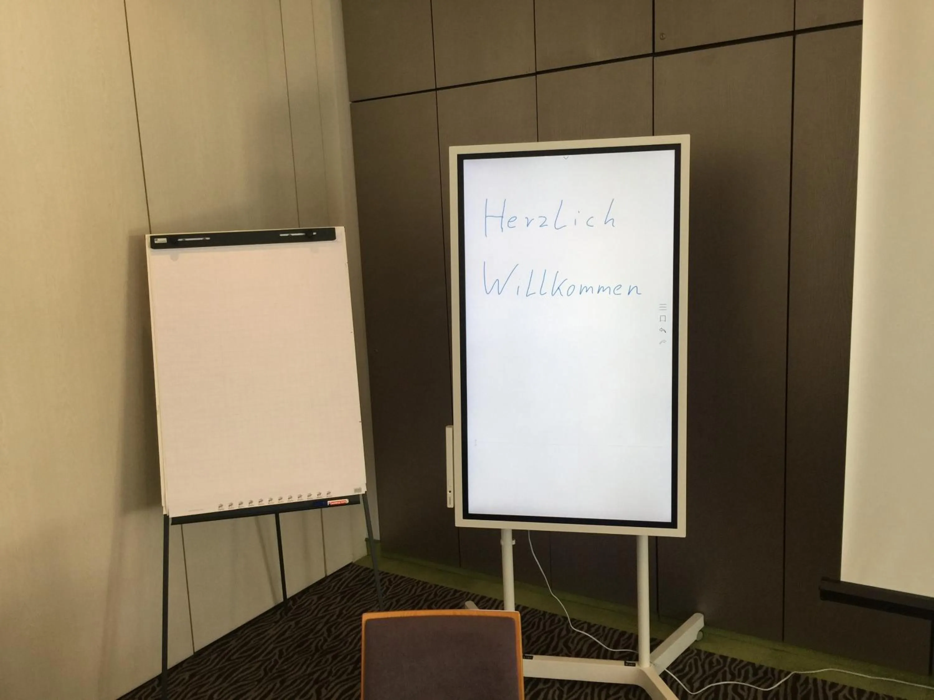 Business facilities in Hotel Ambiente Walldorf