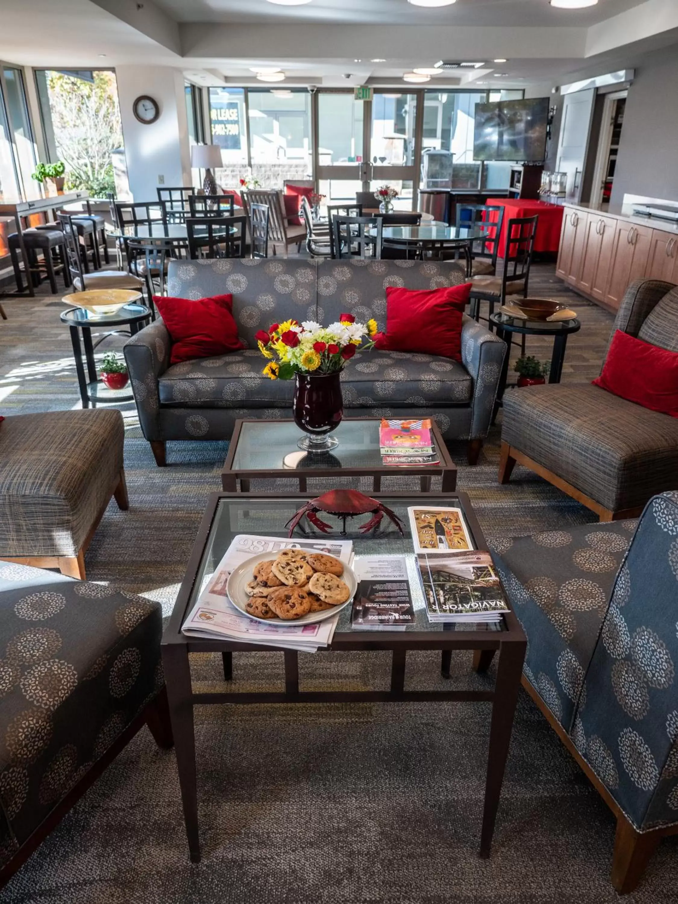 Lobby or reception in Marshall Suites Lobby or reception in Marshall Suites