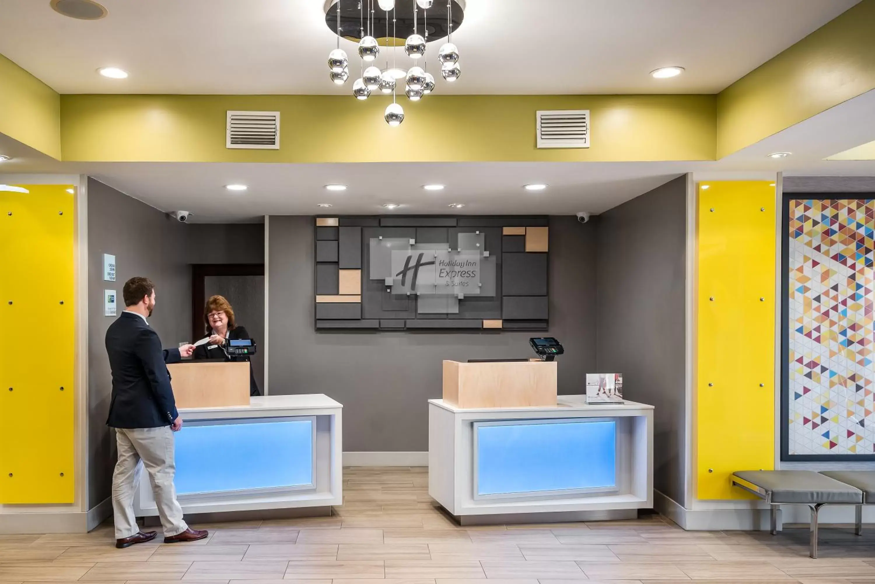 Property building, Lobby/Reception in Holiday Inn Express Hotel & Suites Bartow, an IHG Hotel