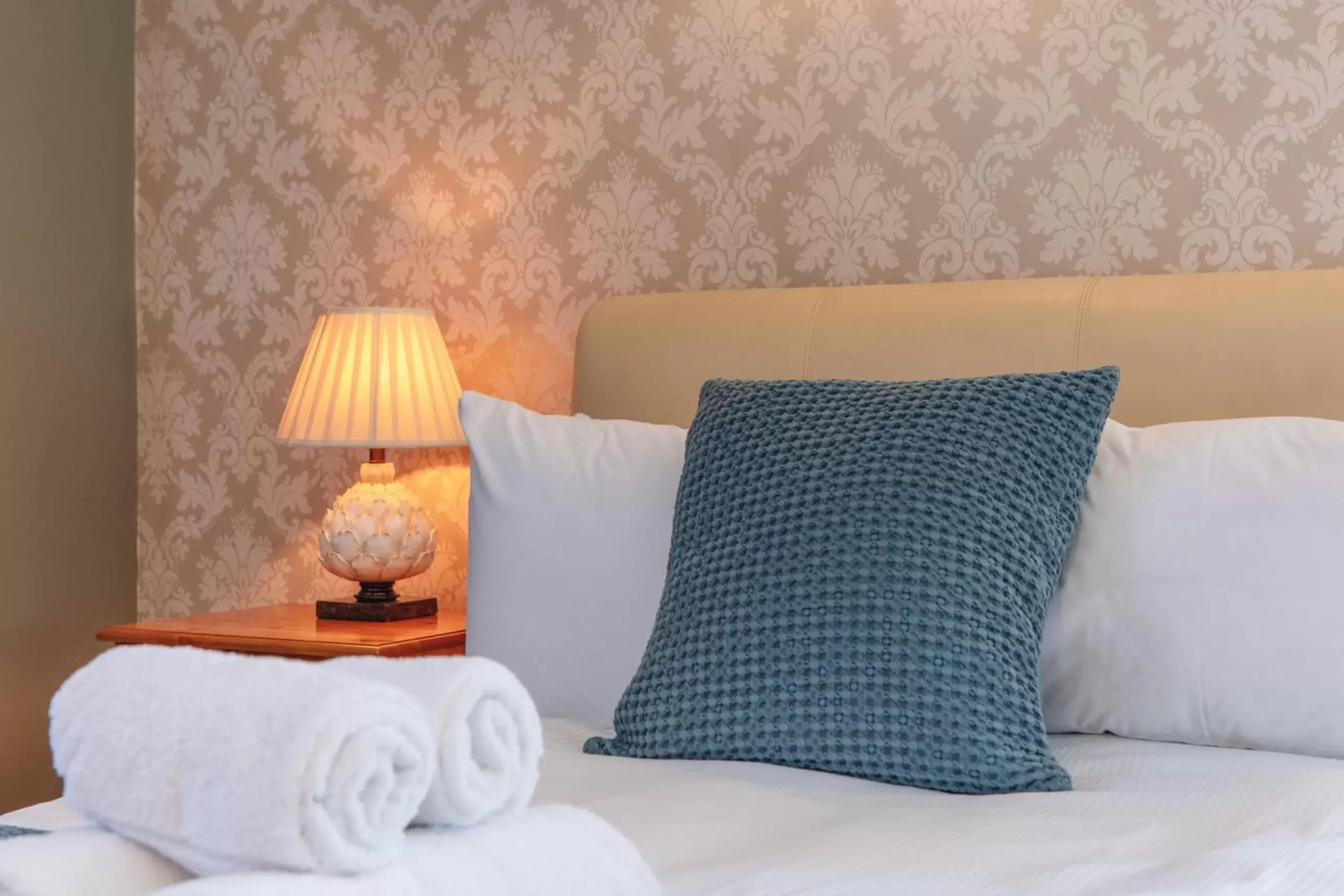 Bedroom, Bed in Black Lion Hotel Richmond North Yorkshire Bedroom, Bed in Black Lion Hotel Richmond North Yorkshire