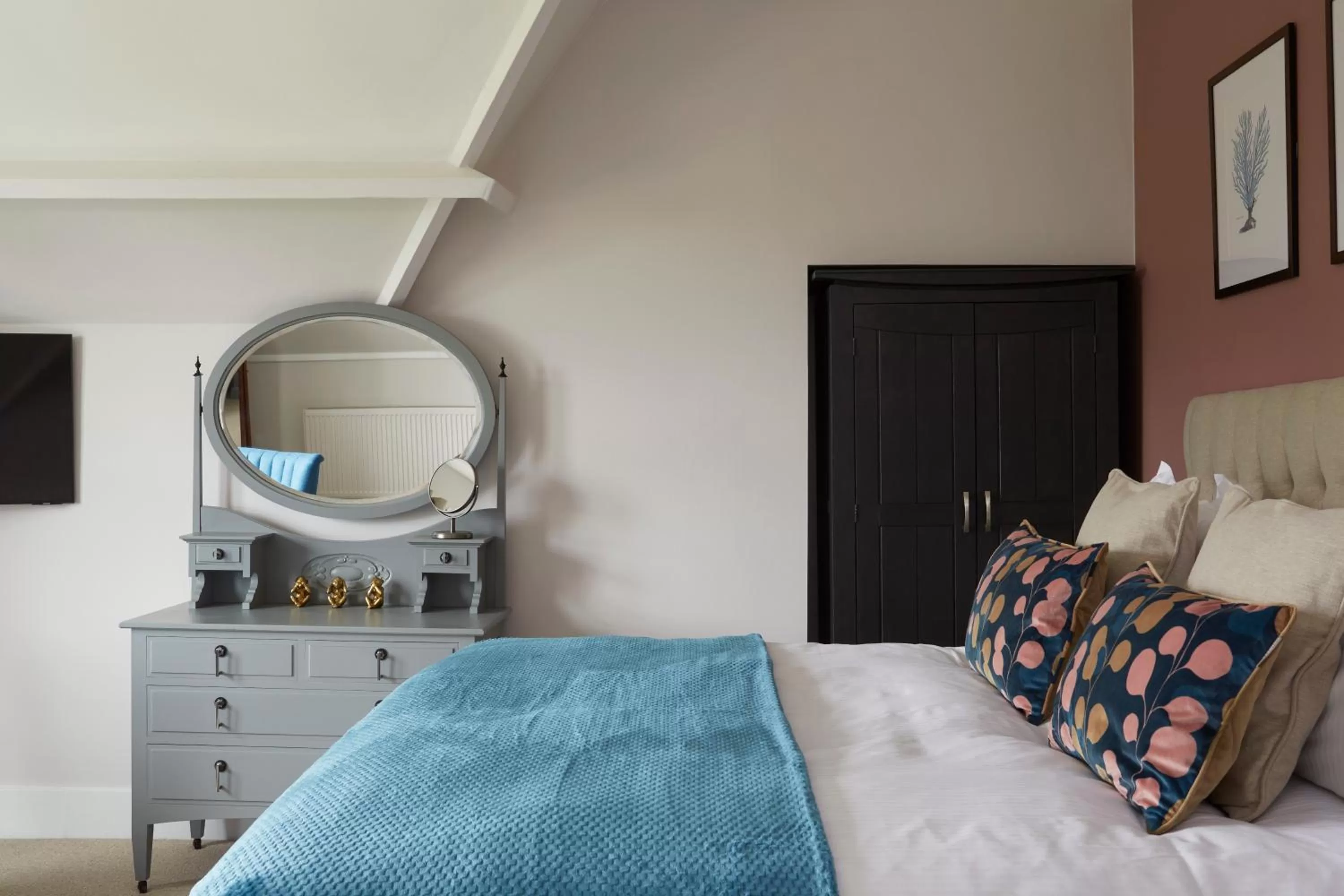 Bedroom, Bed in Sentry Mead Hotel