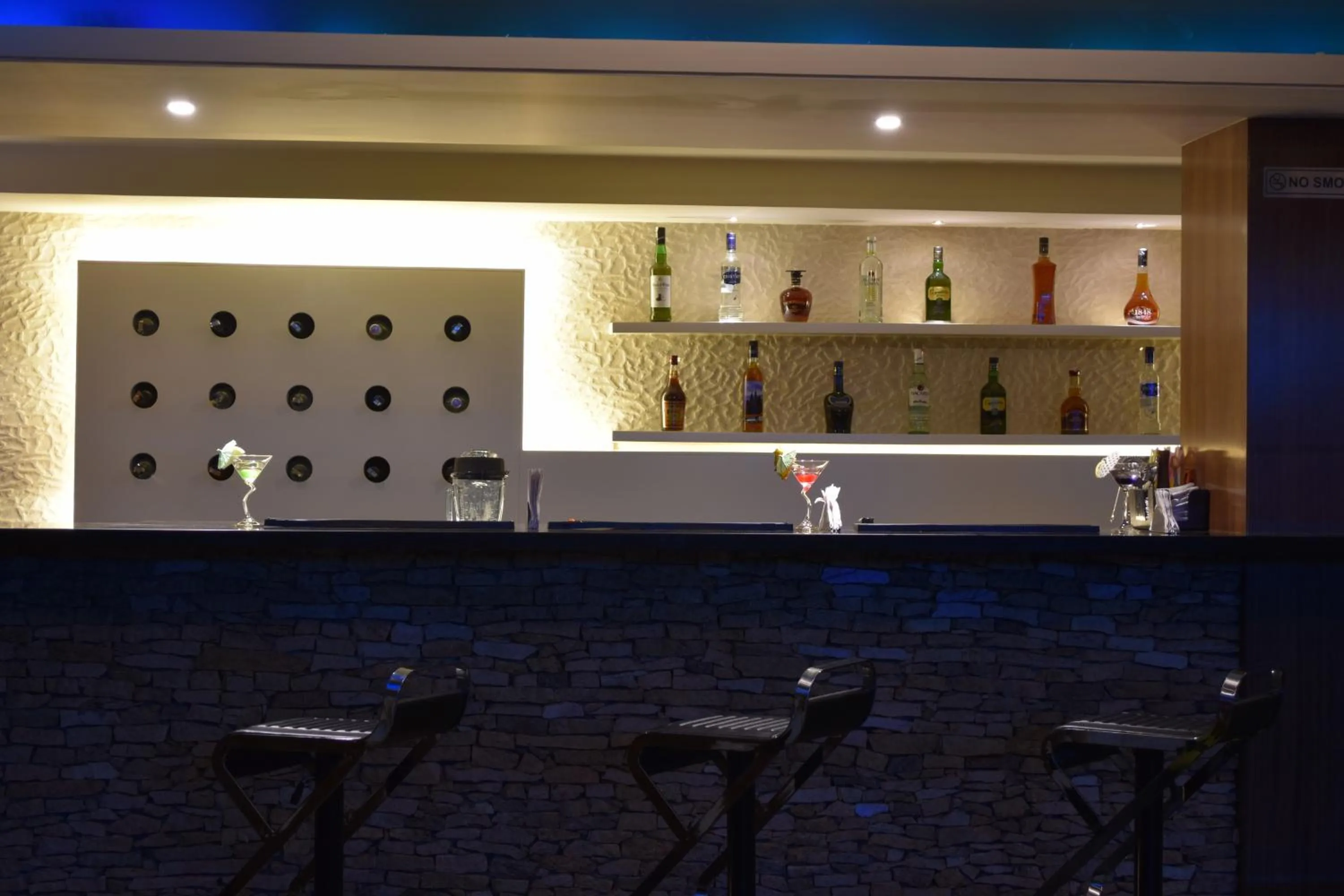 Lounge or bar in Kiscol Grands Hotel
