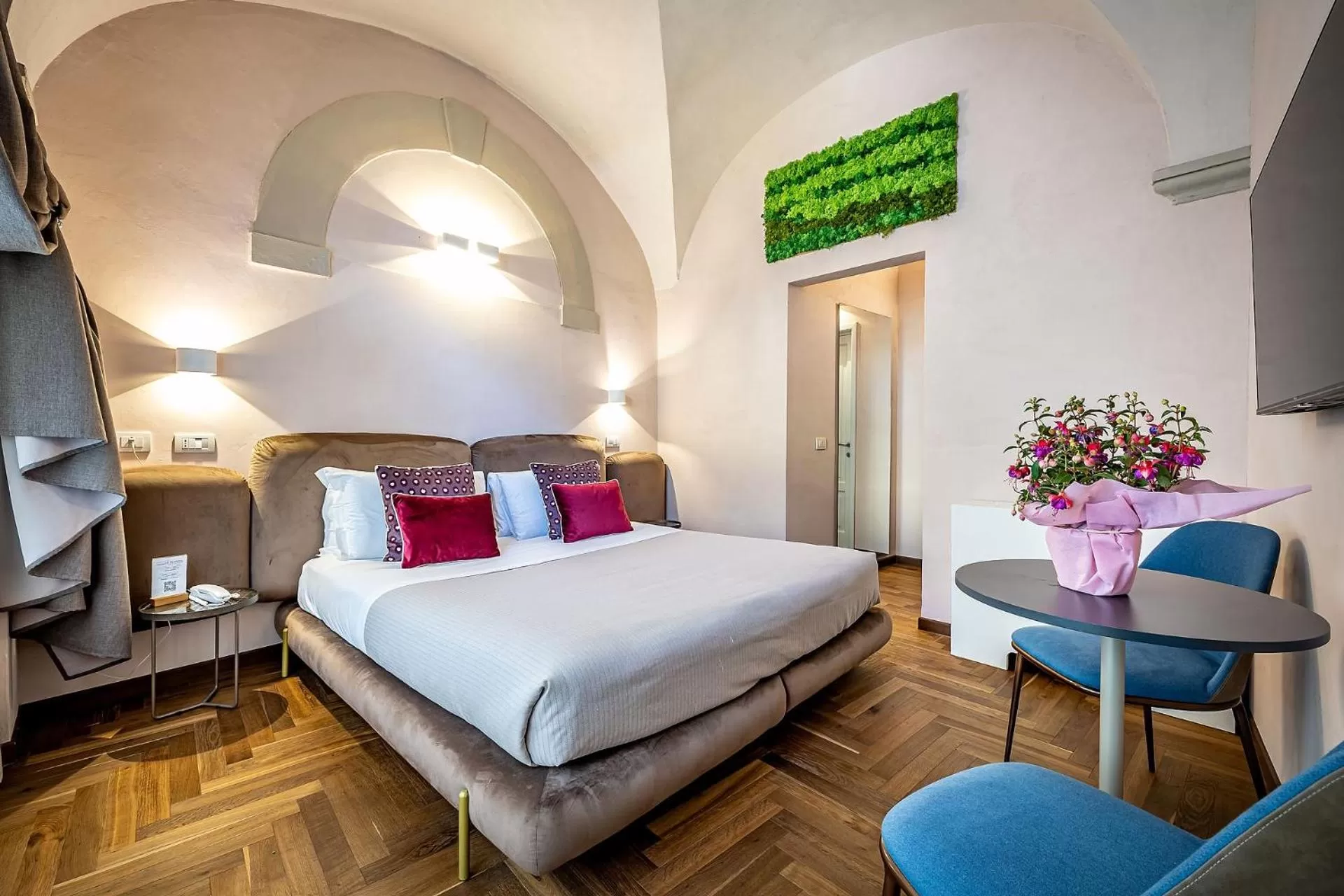 Bedroom, Bed in Hotel La Scaletta al Ponte Vecchio