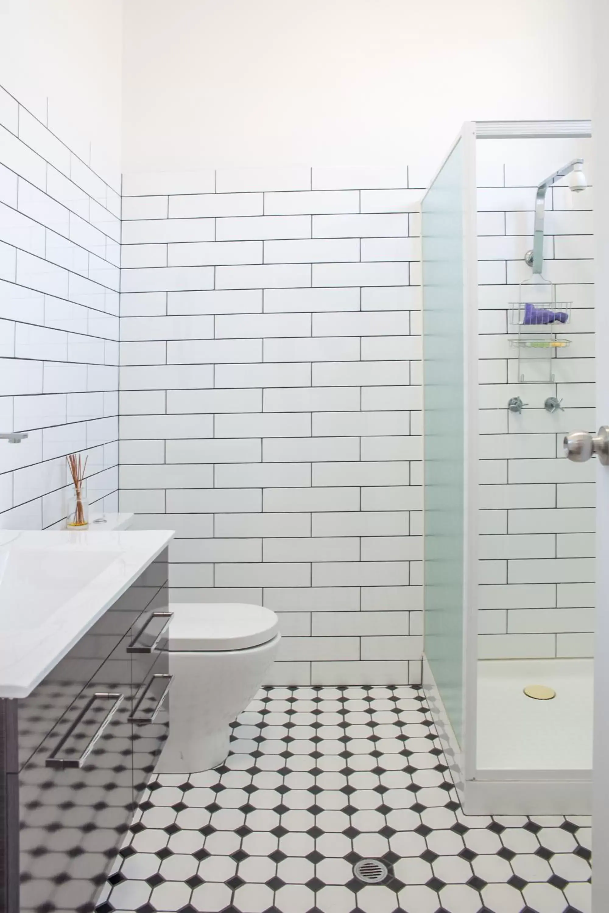 Shower, Bathroom in The Federal Boutique Hotel