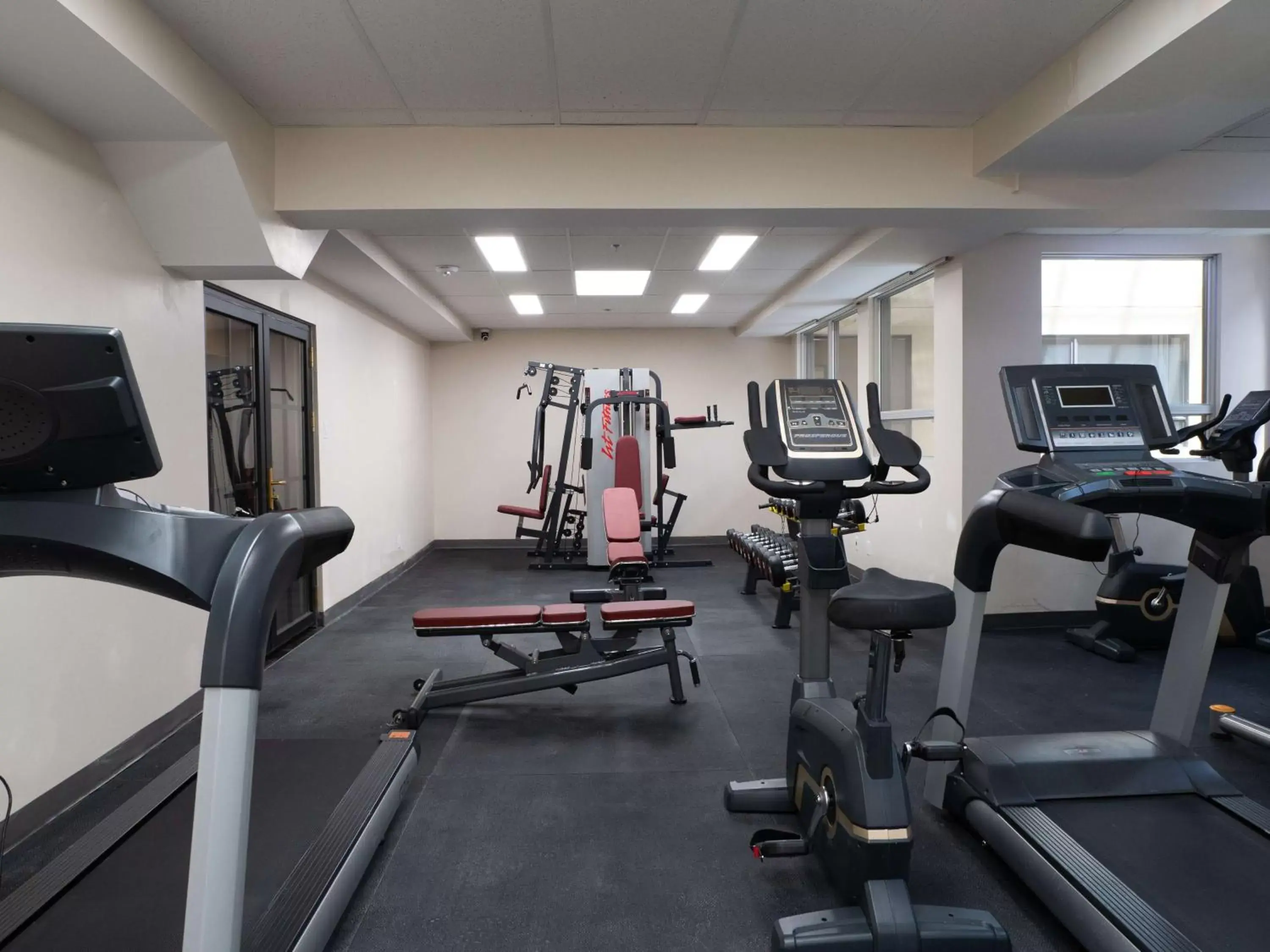 Fitness centre/facilities, Fitness Center/Facilities in Hotel Montreal Metropolitain