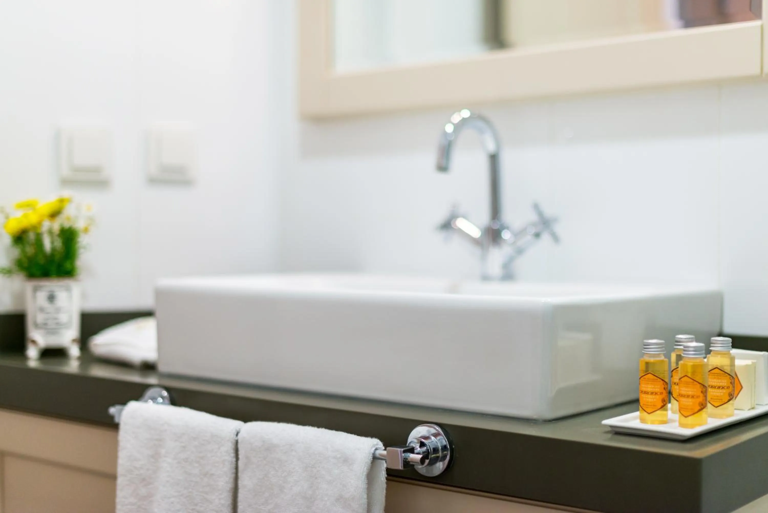 Toilet in Louis Appartements Galata