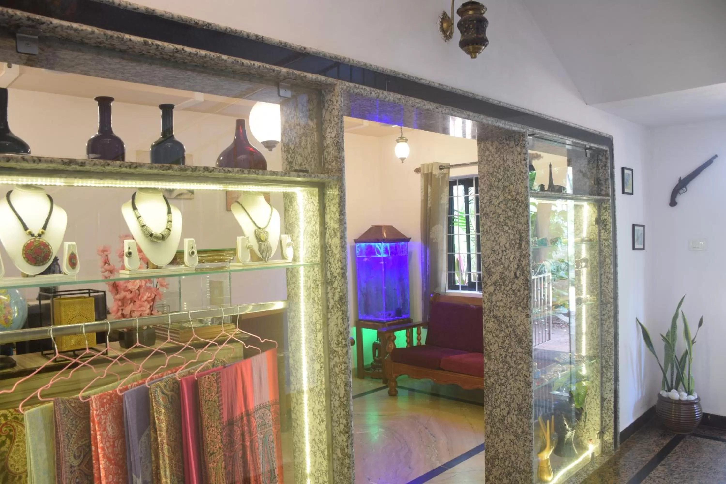 Decorative detail in LaligurasVilla Beachside Escape - 100m to Beach