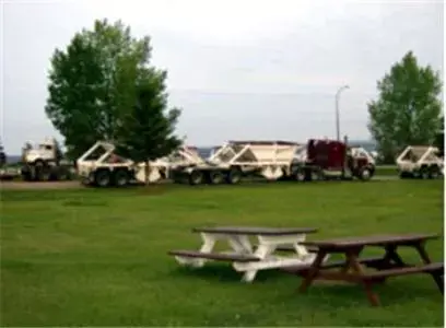 Garden in Elk Point Motel & RV Park