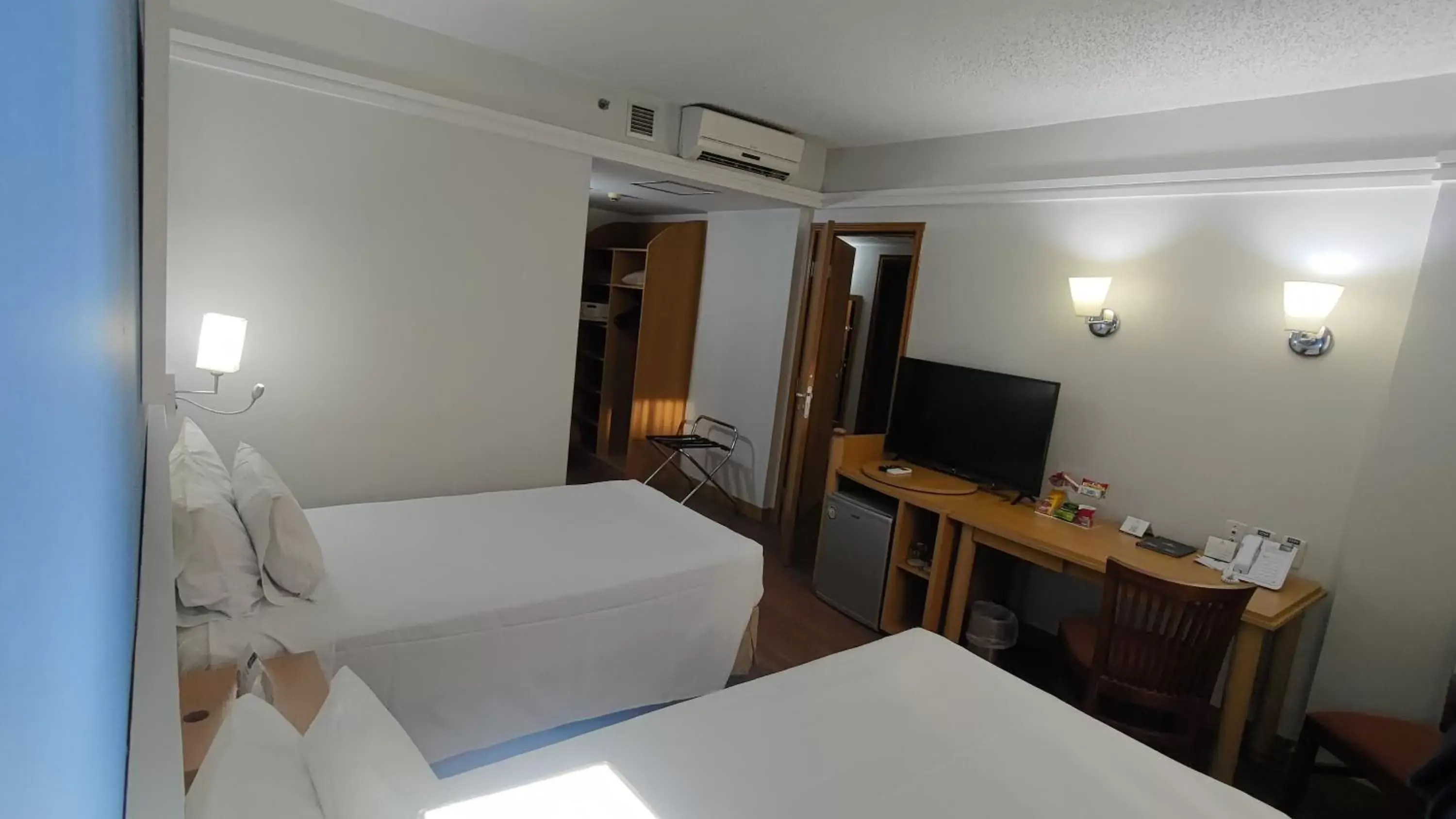 Photo of the whole room, Bed in Slaviero São Paulo Downtown Photo of the whole room, Bed in Slaviero São Paulo Downtown