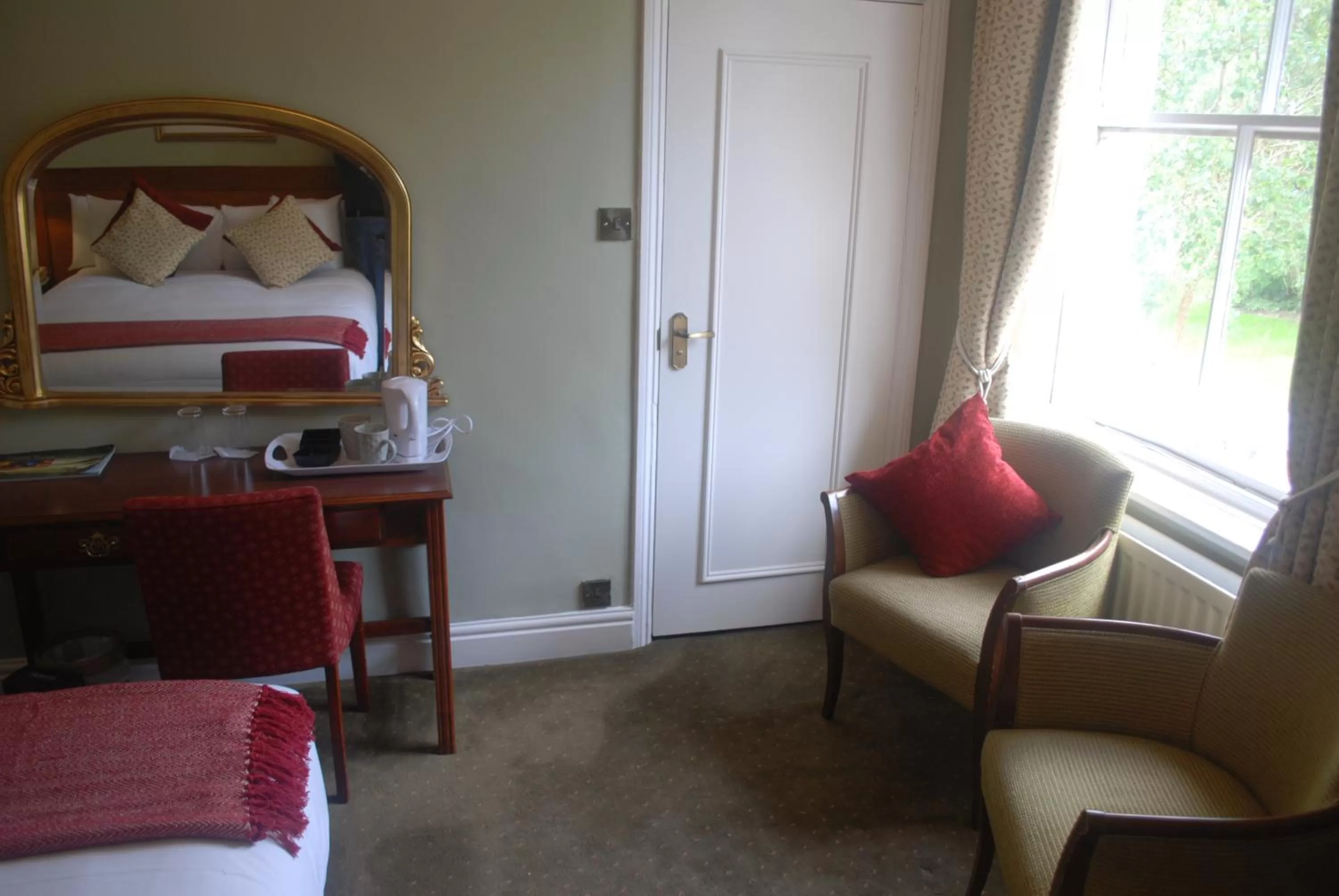 Bed in The Radnorshire Arms Hotel