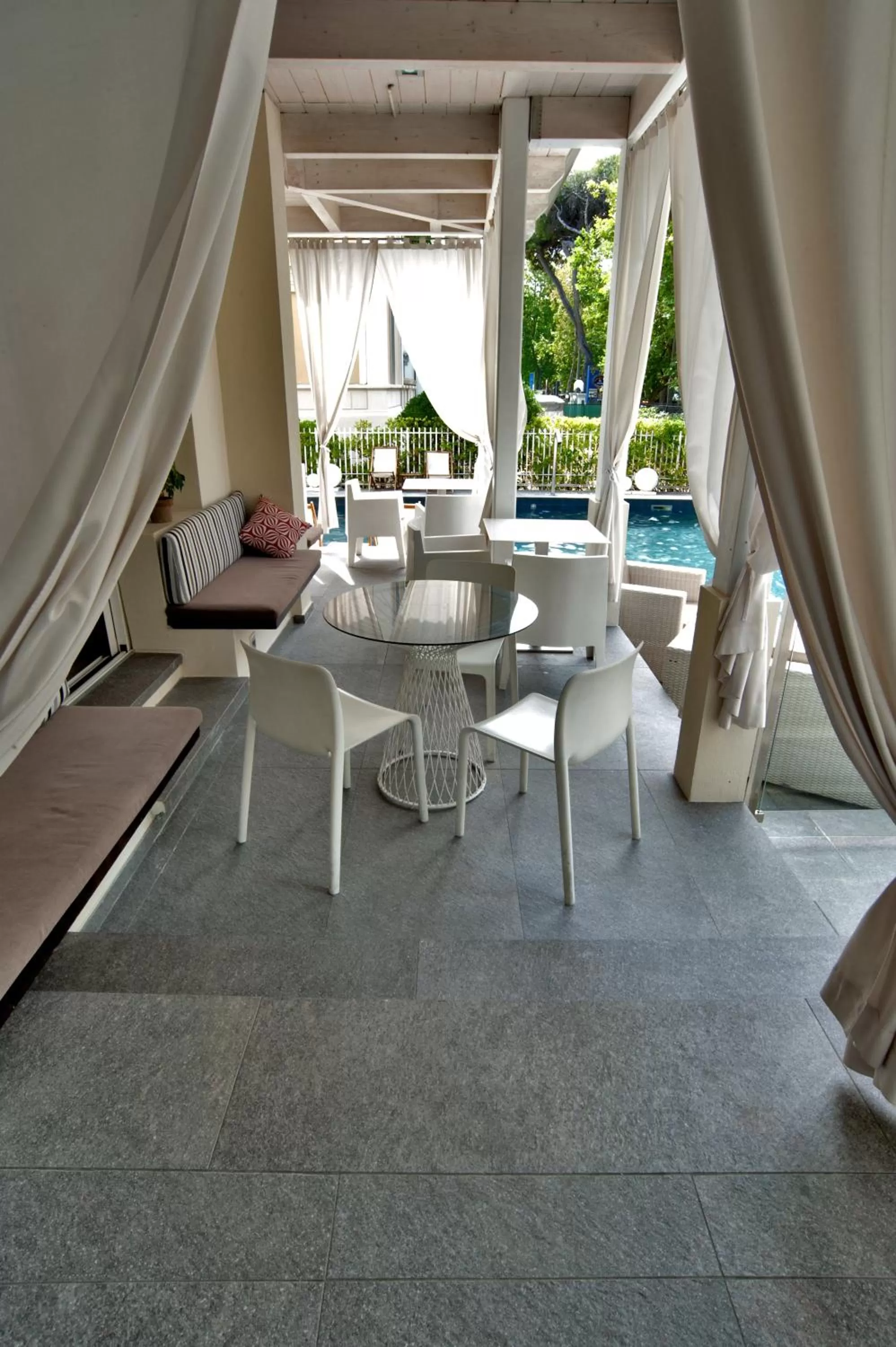 Patio in Le Rose Spa Hotel