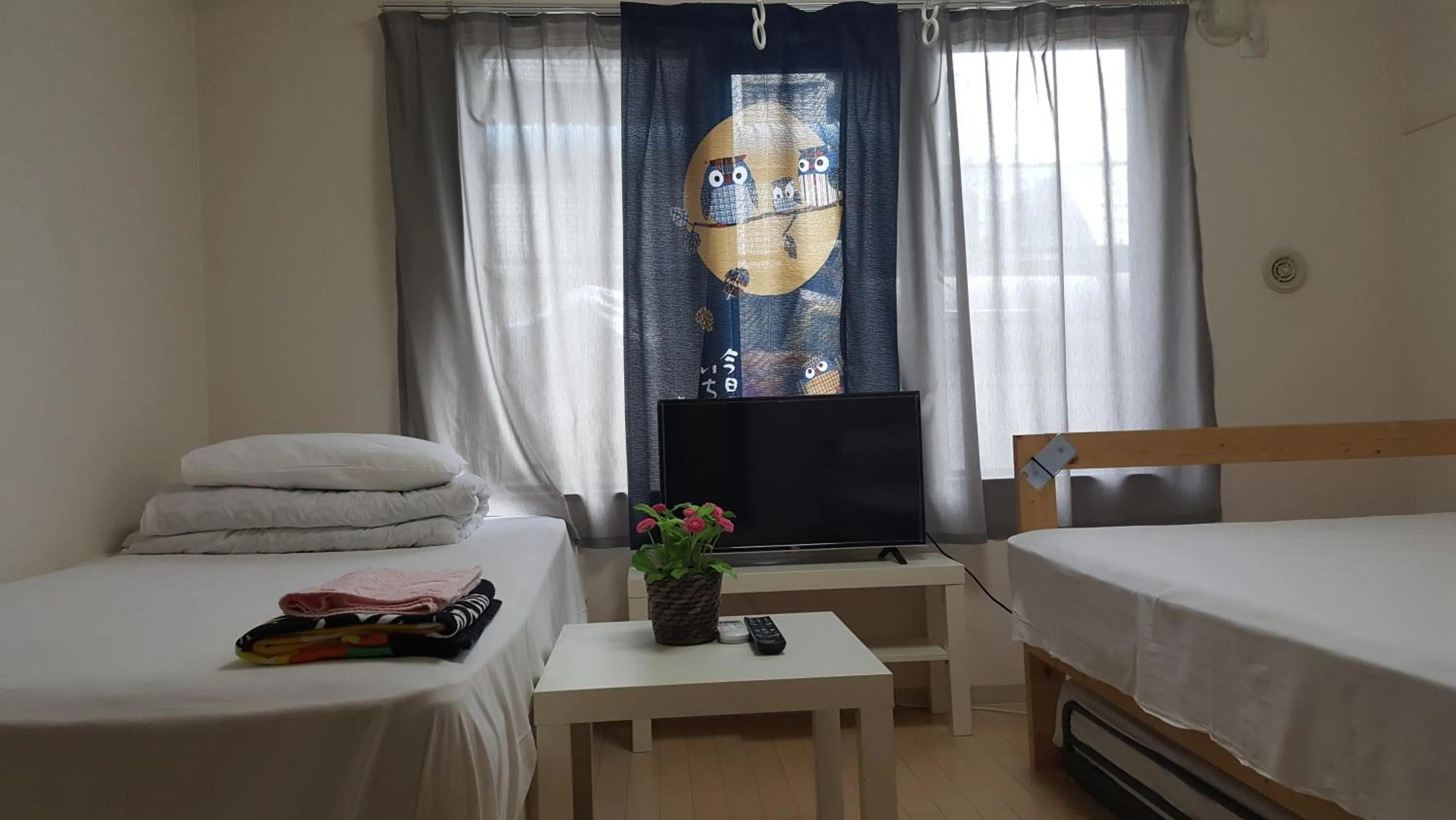 Bed in Sophiearth Apartment