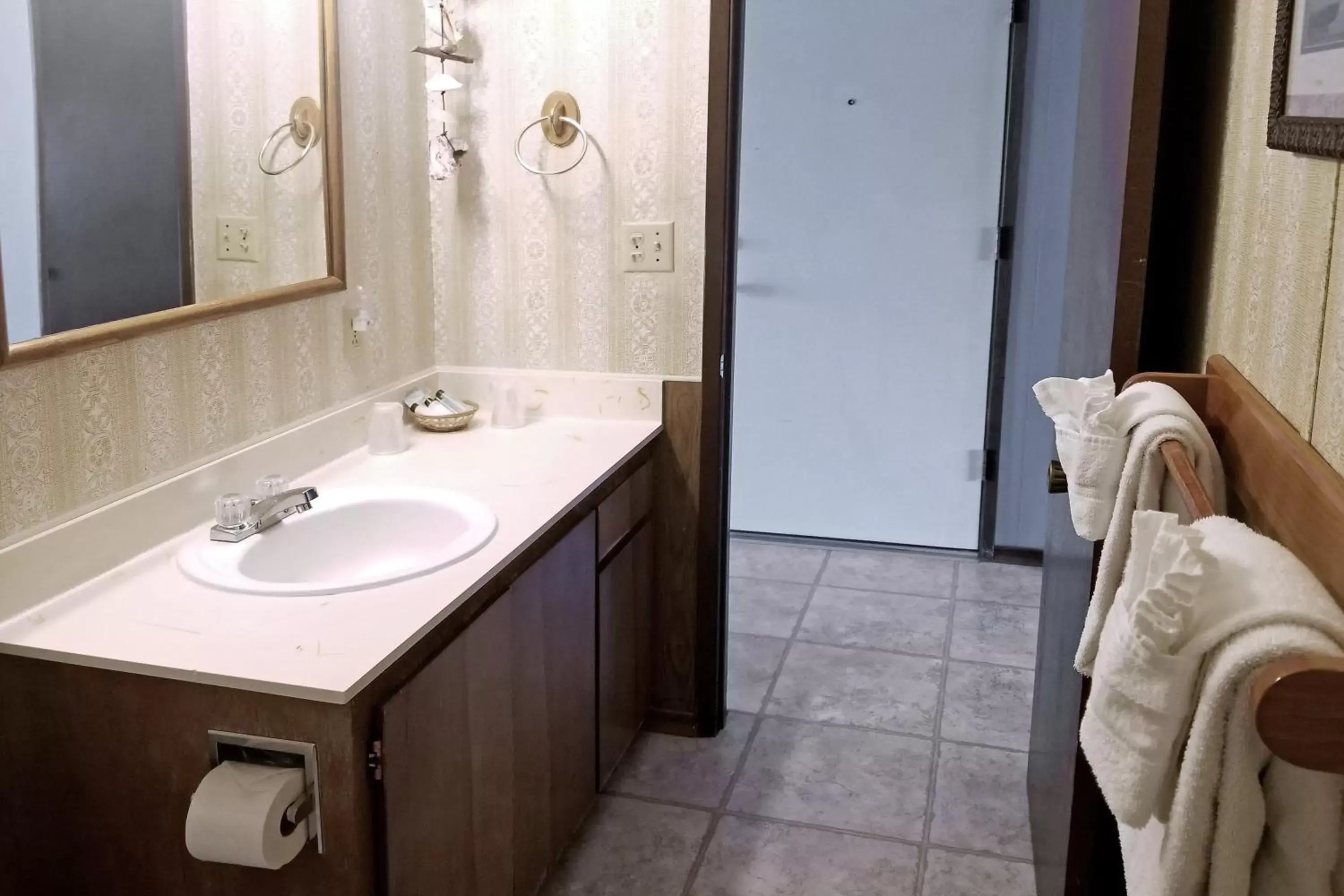 Bathroom in Ocean Terrace Condominiums