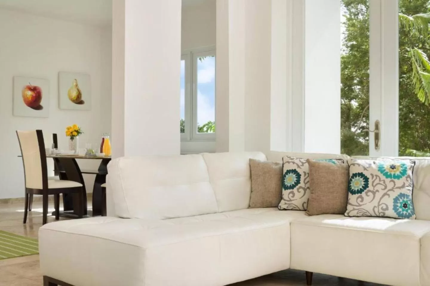 Seating Area in Manati World Point Inn