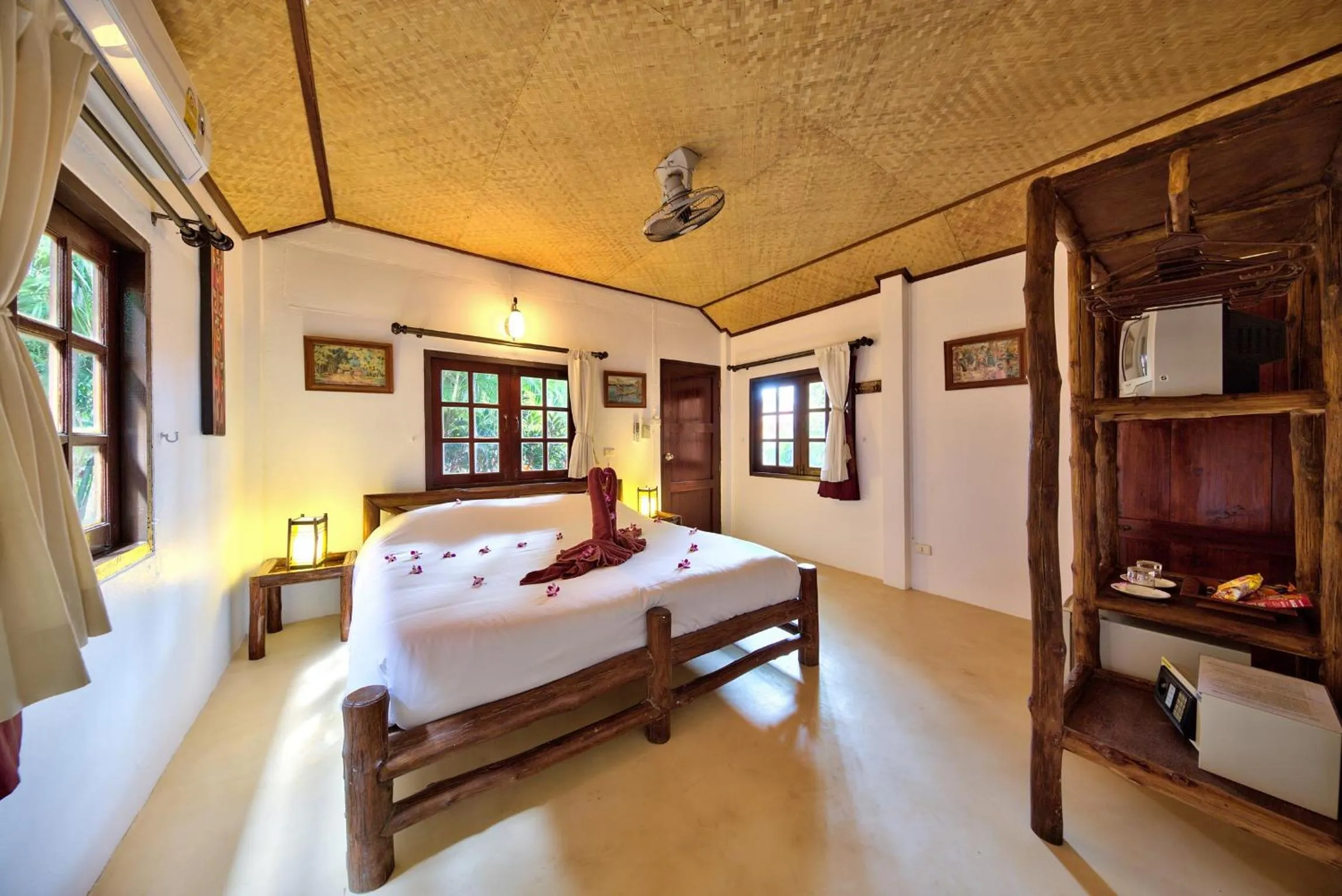 Photo of the whole room, Bed in Eden Bungalows Fisherman's village