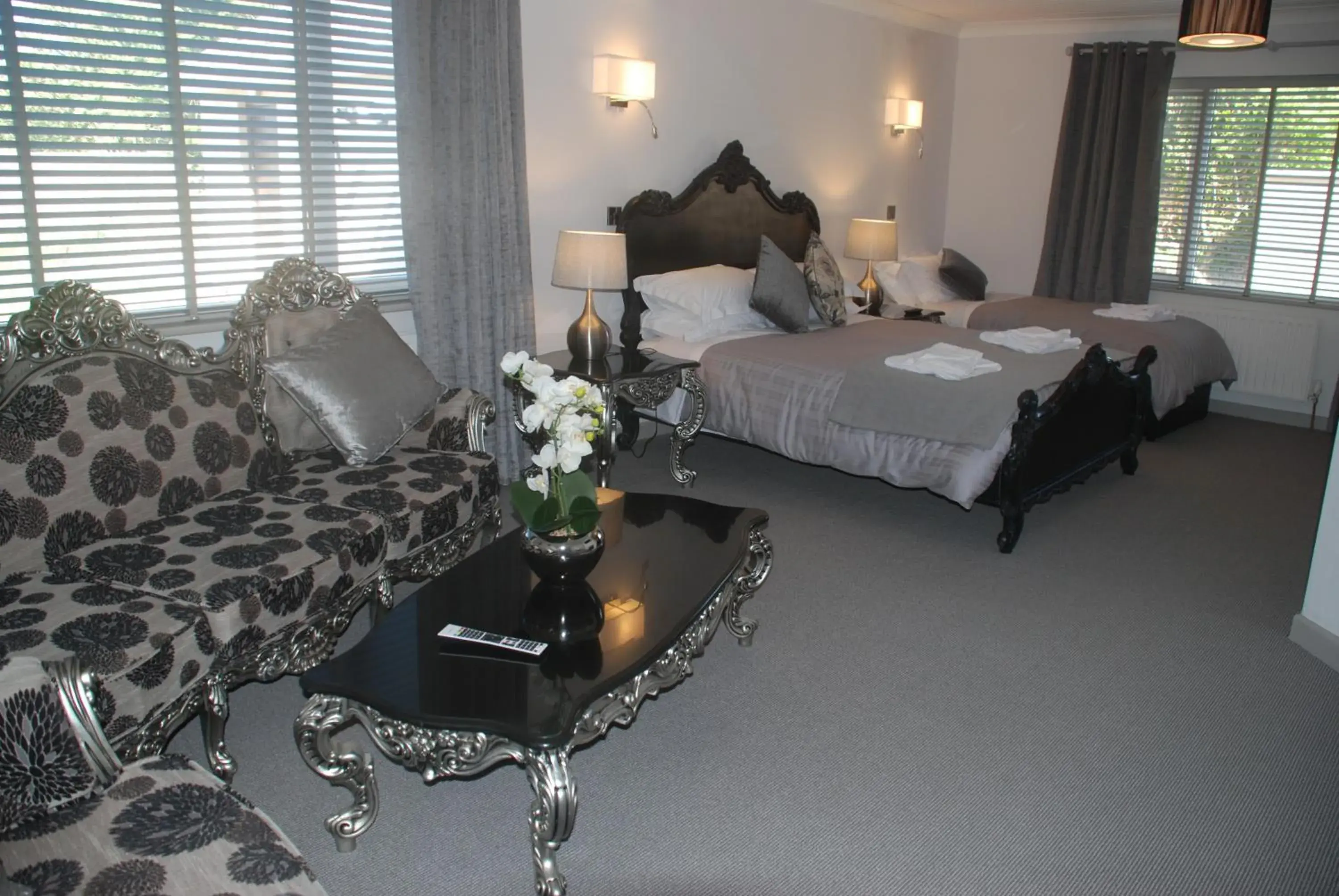 Seating area, Bed in Tuskar House by the Sea