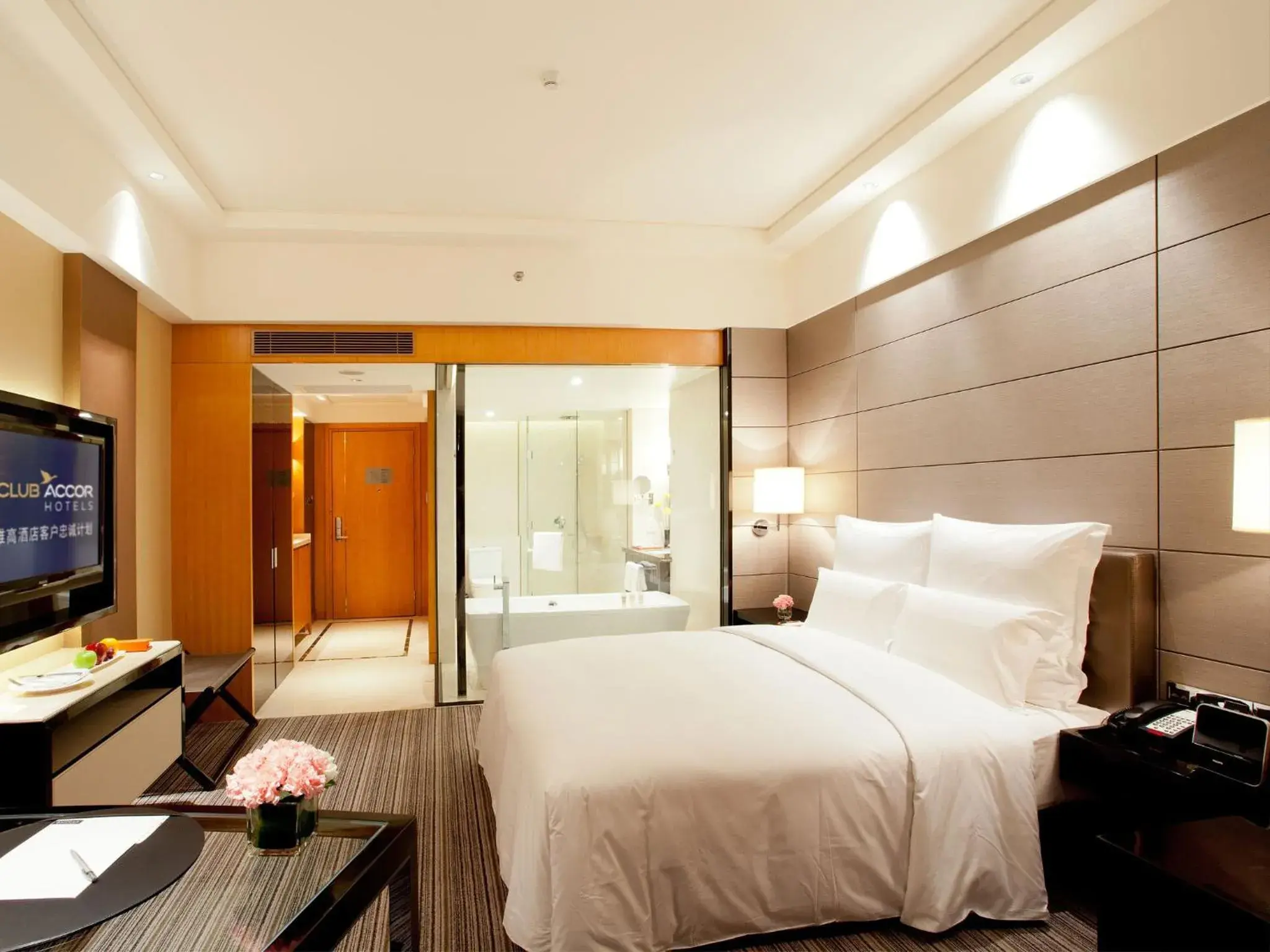 Bedroom, Bed in Pullman Dongguan Changan