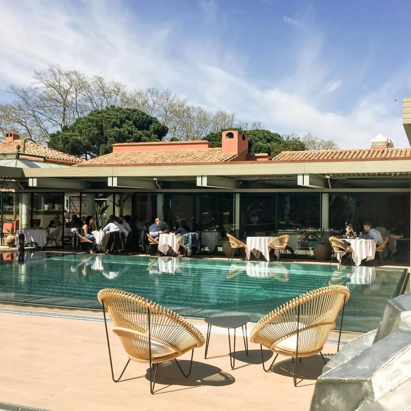 Patio, Swimming Pool in Villa Duflot Hôtel & Spa Perpignan