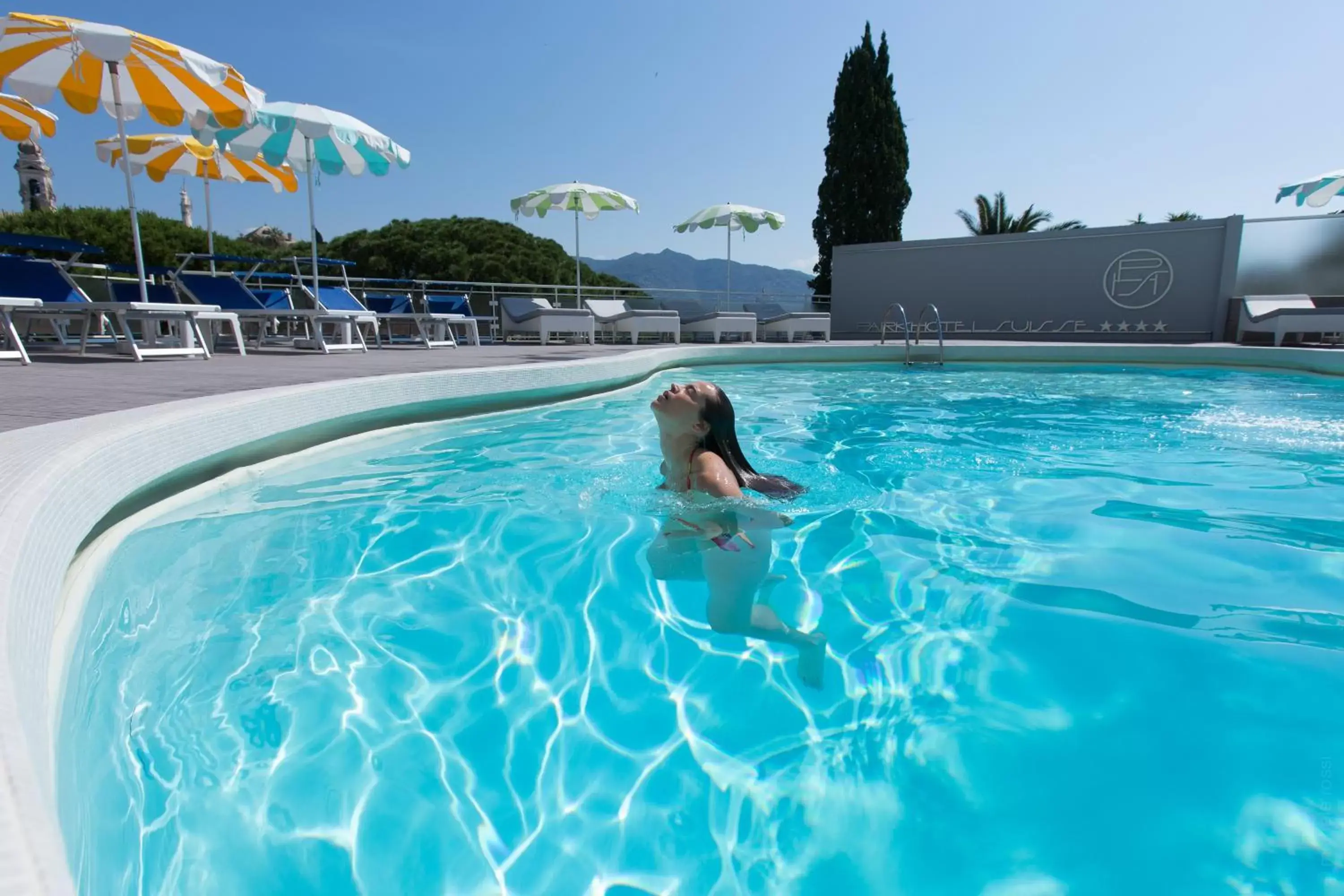 Swimming Pool in B&B Hotels Park Hotel Suisse Santa Margherita Ligure