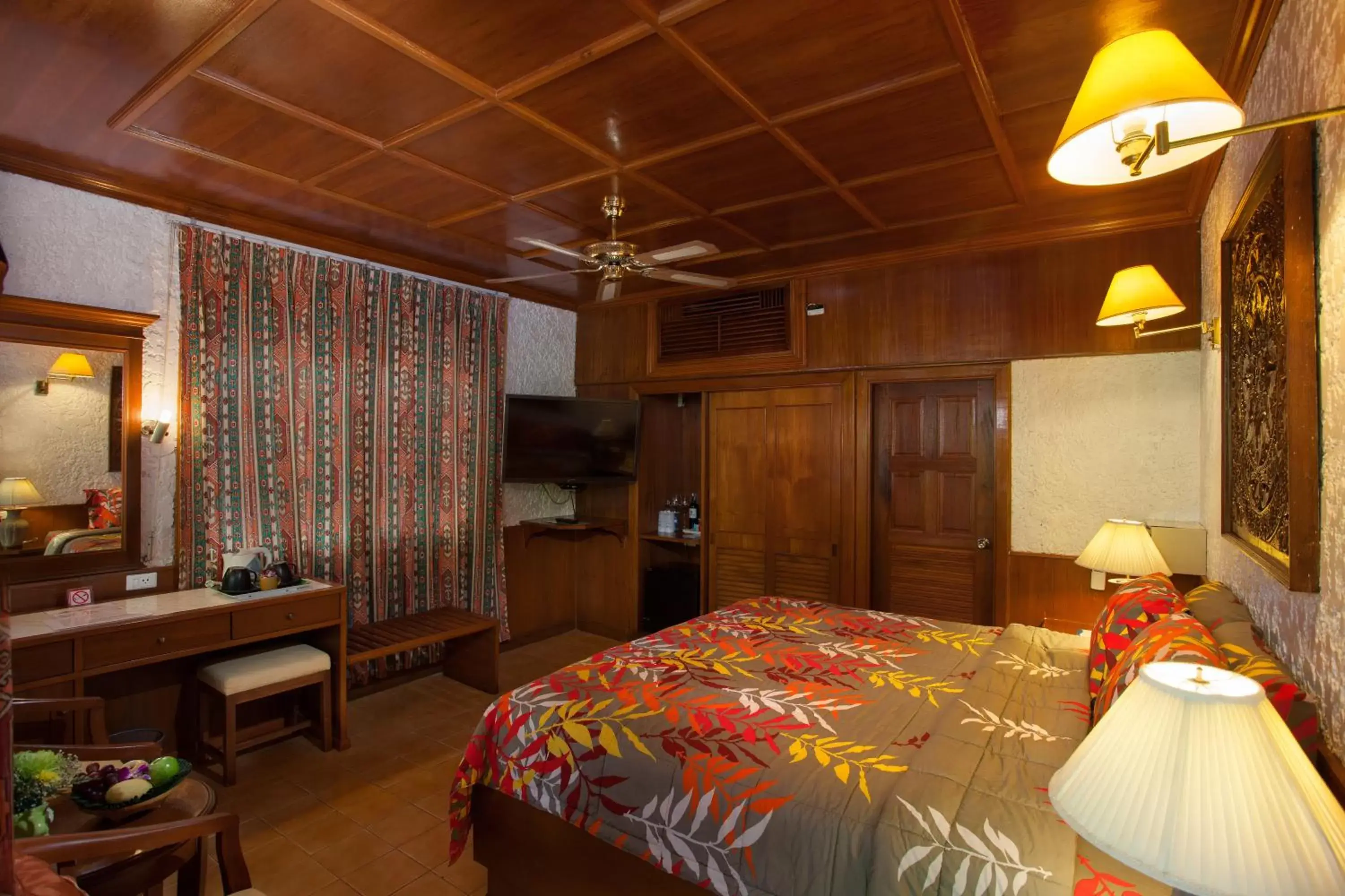 Bedroom, Bed in Tropica Bungalow Beach Hotel - SHA Extra Plus