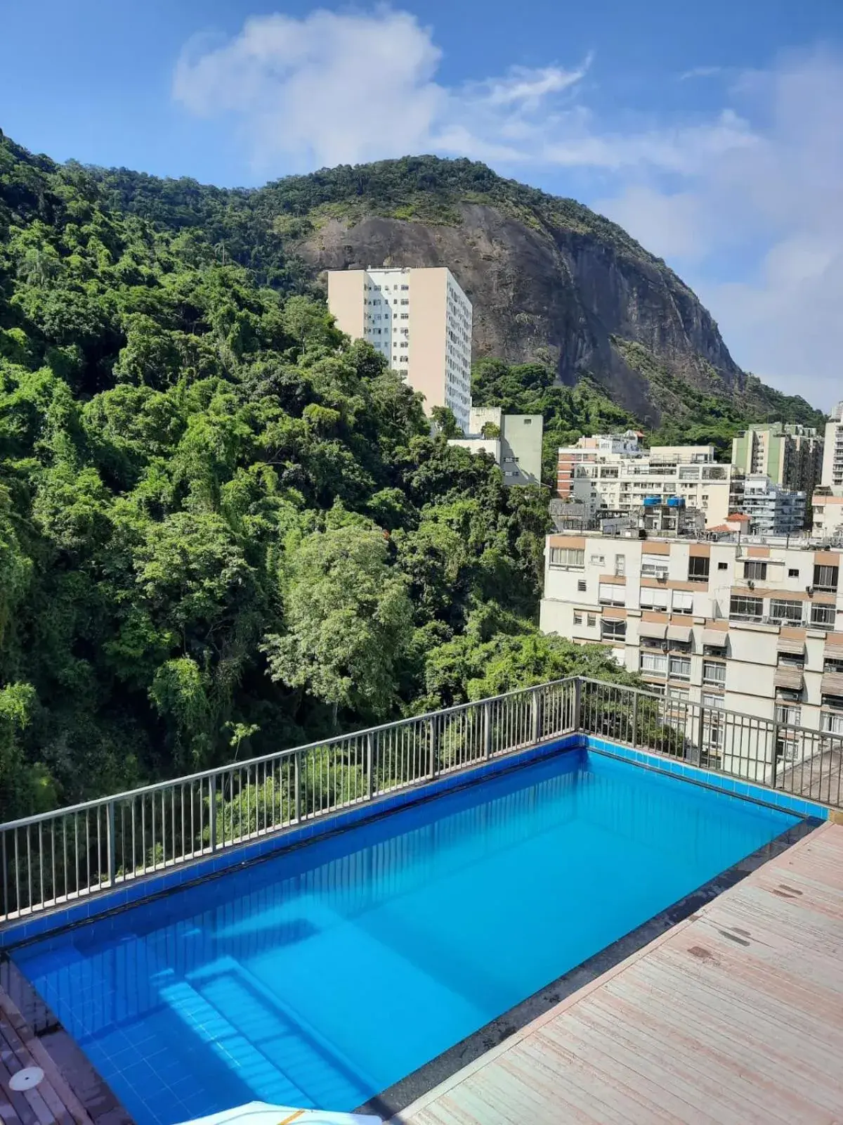 Pool view in Royalty Copacabana Hotel Pool view in Royalty Copacabana Hotel
