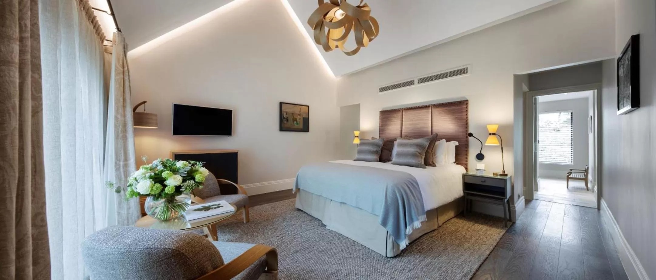 Bedroom, Bed in Linthwaite House Hotel