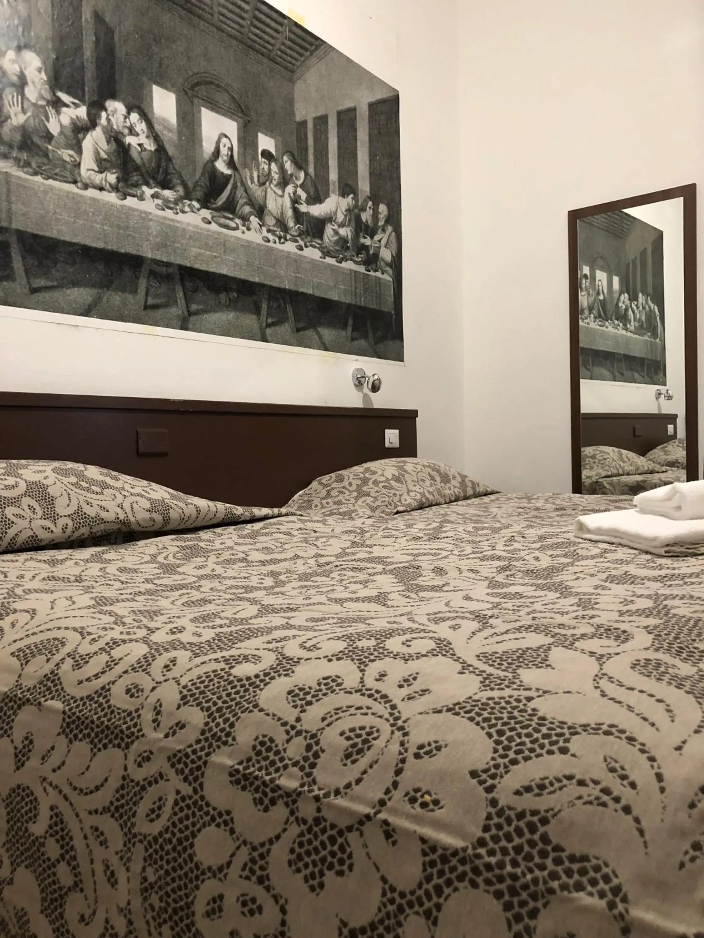 Bed in Albergo Corvetto Corso Lodi