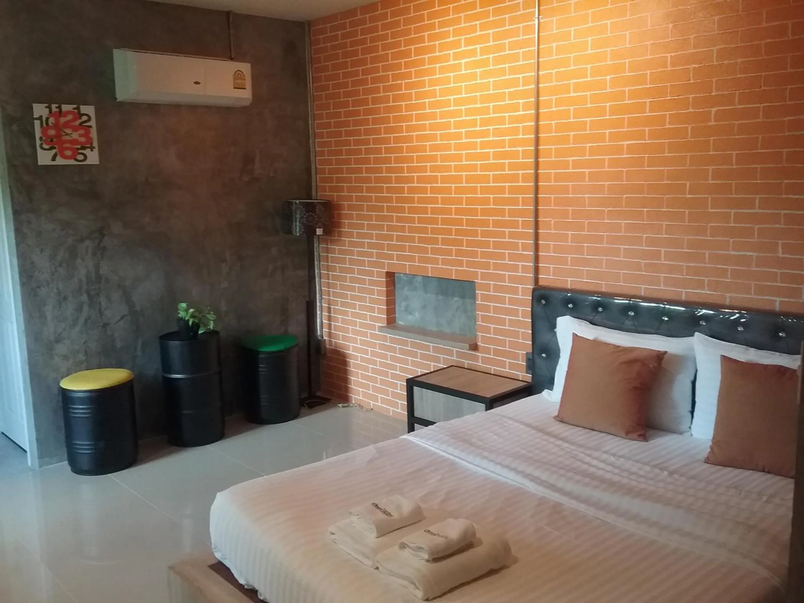 GREEN HOUSE Neo-Resotel