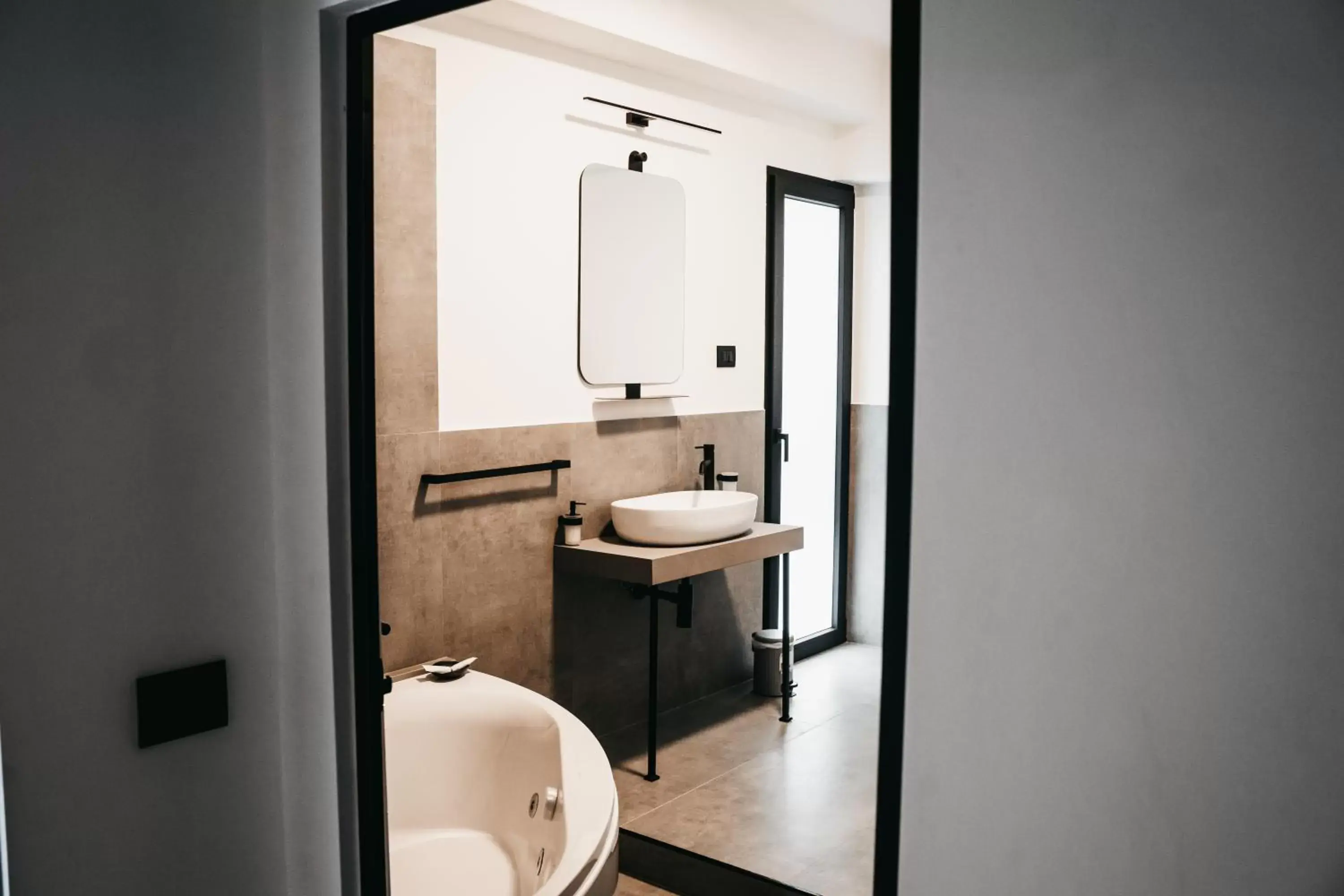 Bathroom in Greta Apartments