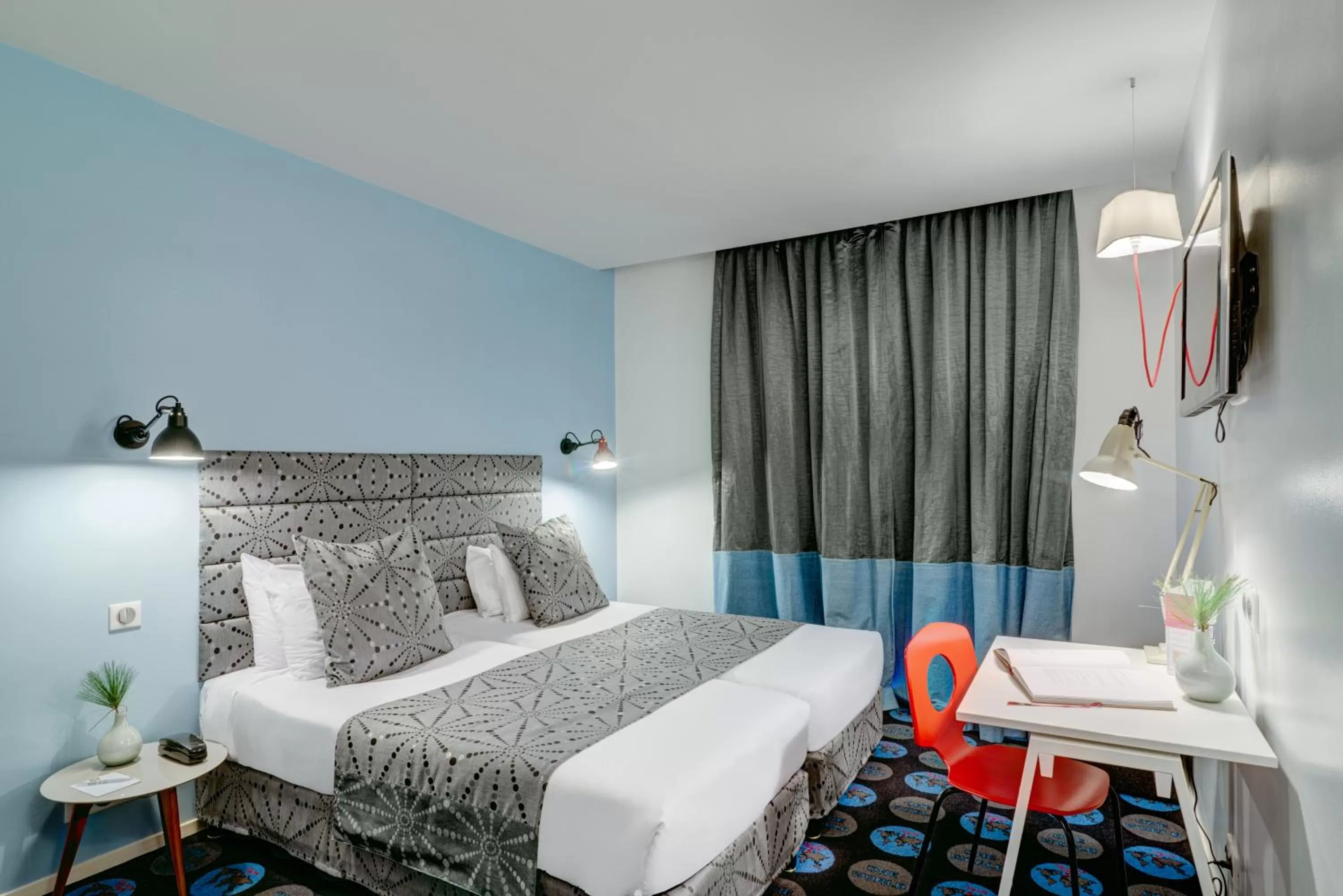 Bedroom, Bed in Hotel Astoria - Astotel