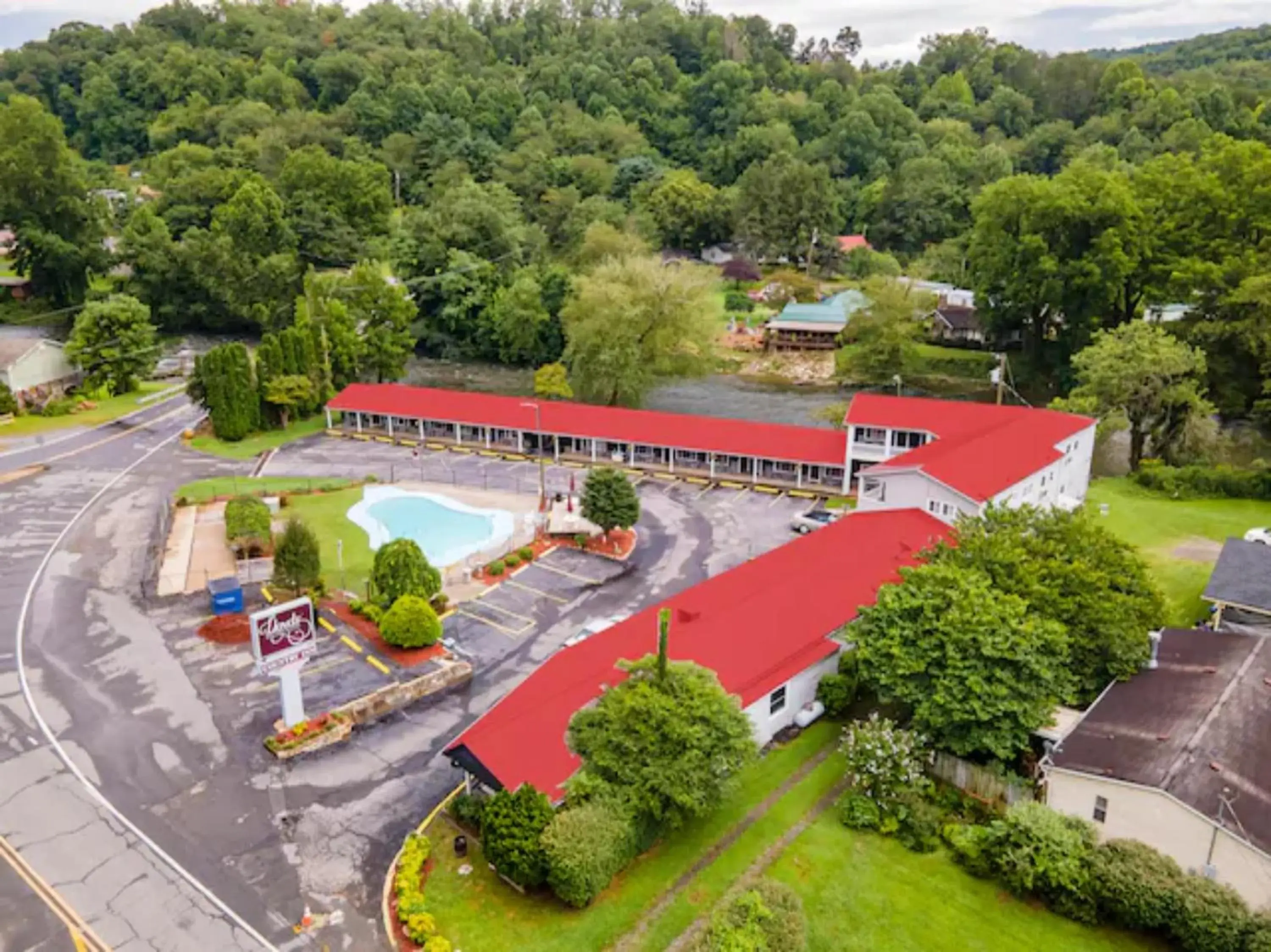 Property building, Bird's-eye View in Lloyd's On The River Country Inn By Oyo