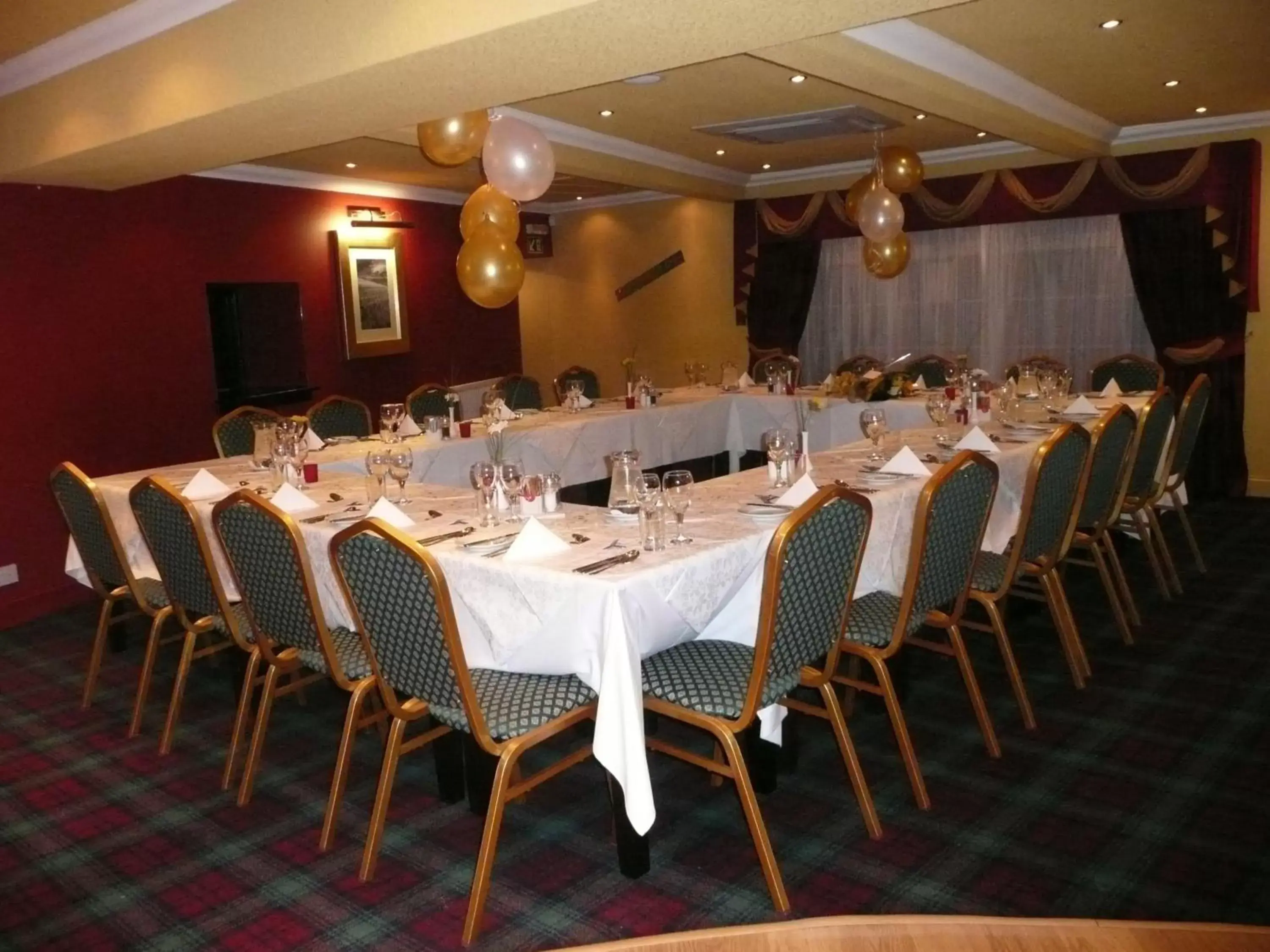 Banquet/Function facilities, Restaurant/Places to Eat in The Upper Largo Hotel & Restaurant