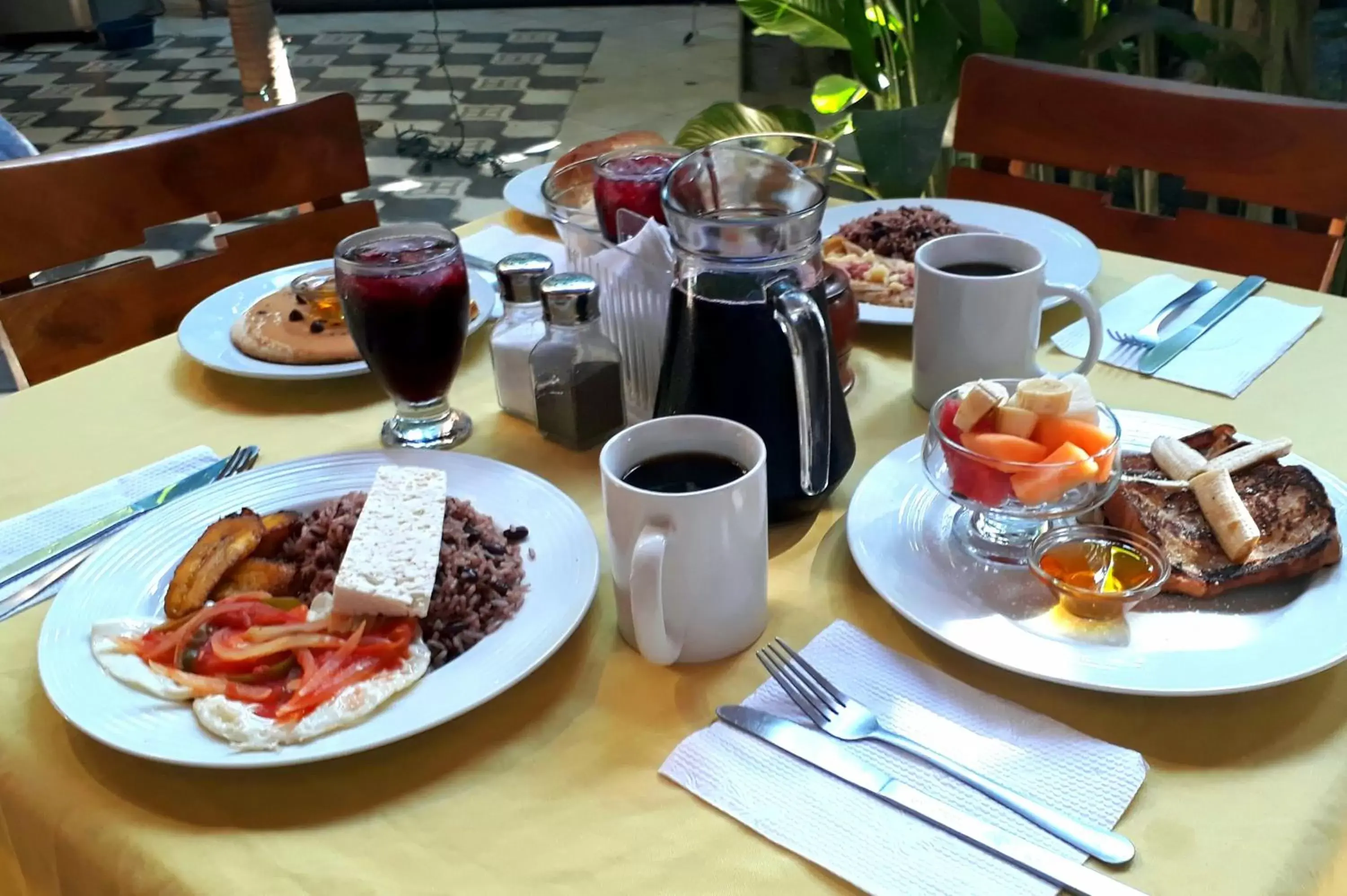 Restaurant/places to eat in Hotel La Polvora Restaurant/places to eat in Hotel La Polvora