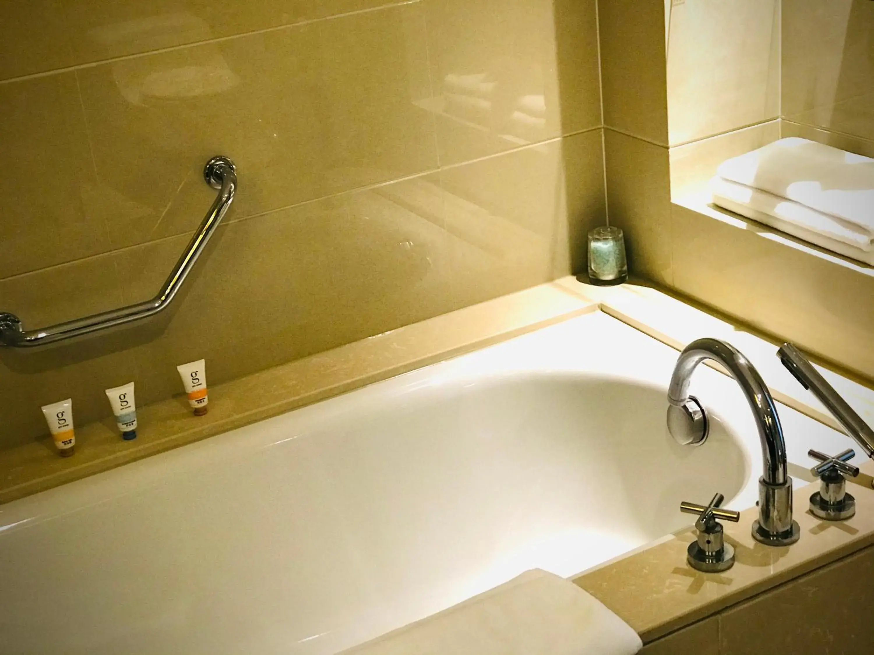 Bath, Bathroom in Tianjin Saixiang Hotel