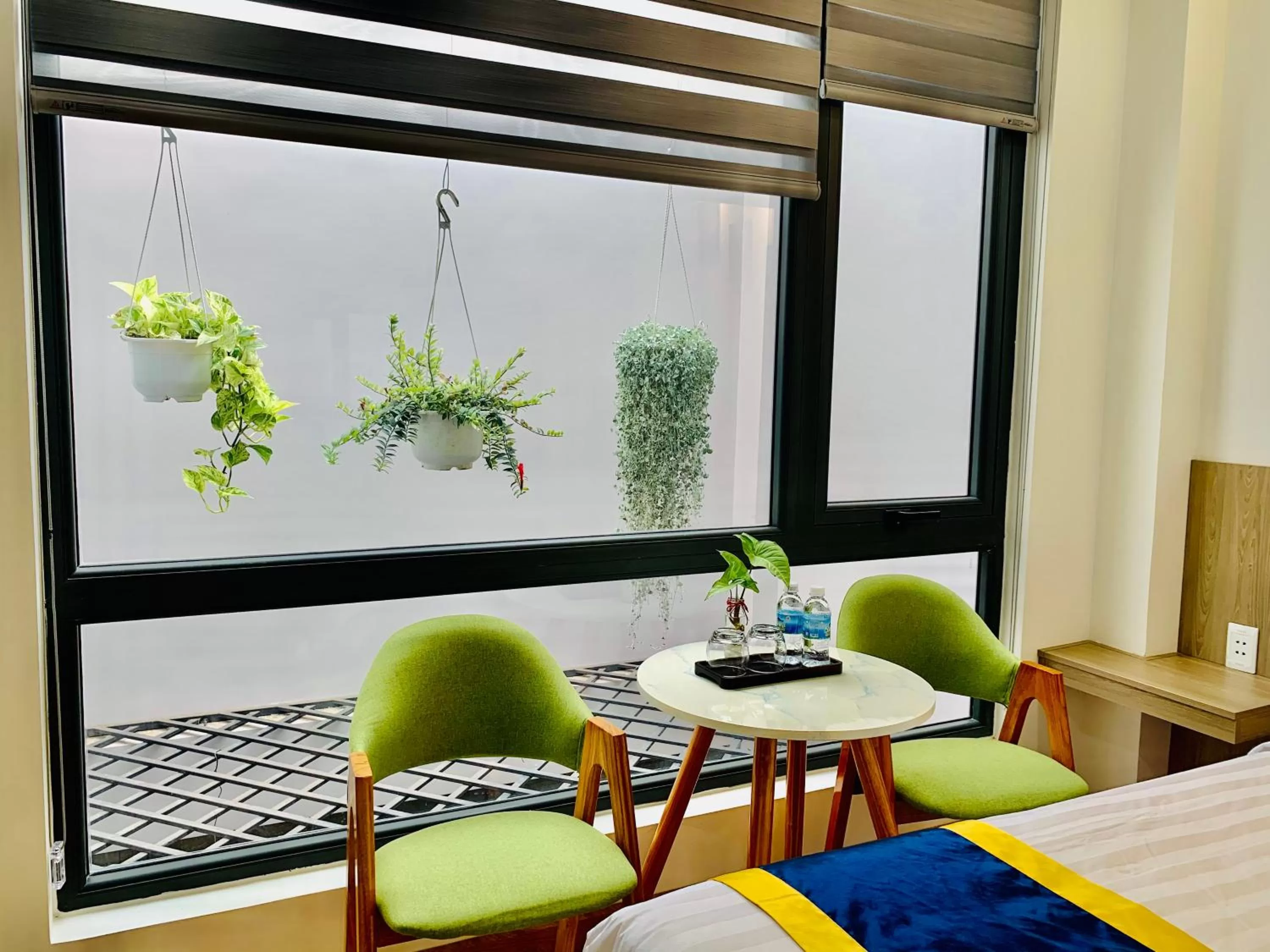 Balcony/Terrace, Bed in VISION HOTEL