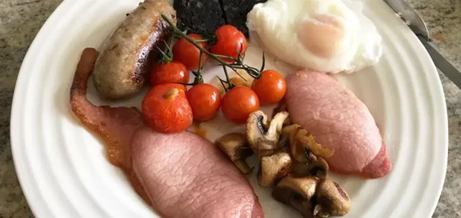 English/Irish breakfast, Food in Heritage Bed and Breakfast