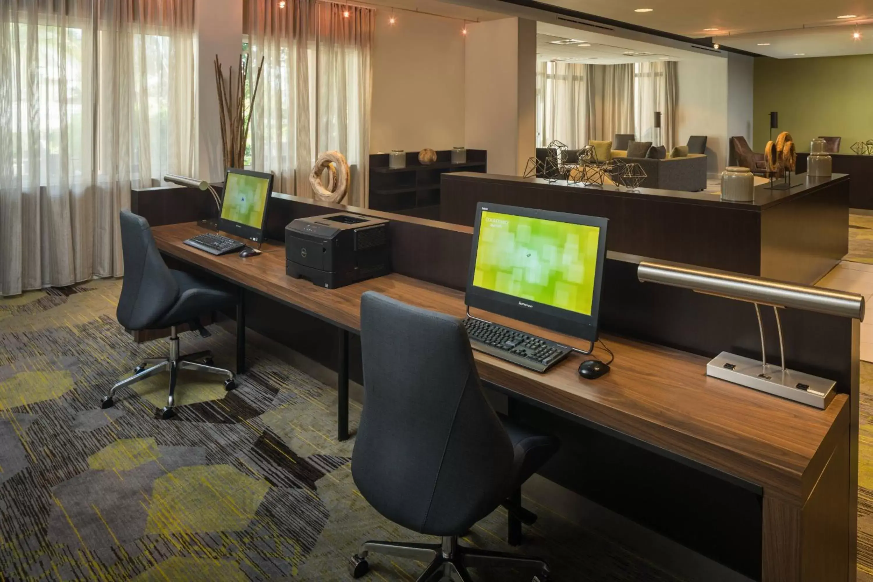 Business facilities in Courtyard by Marriott Miami West/FL Turnpike