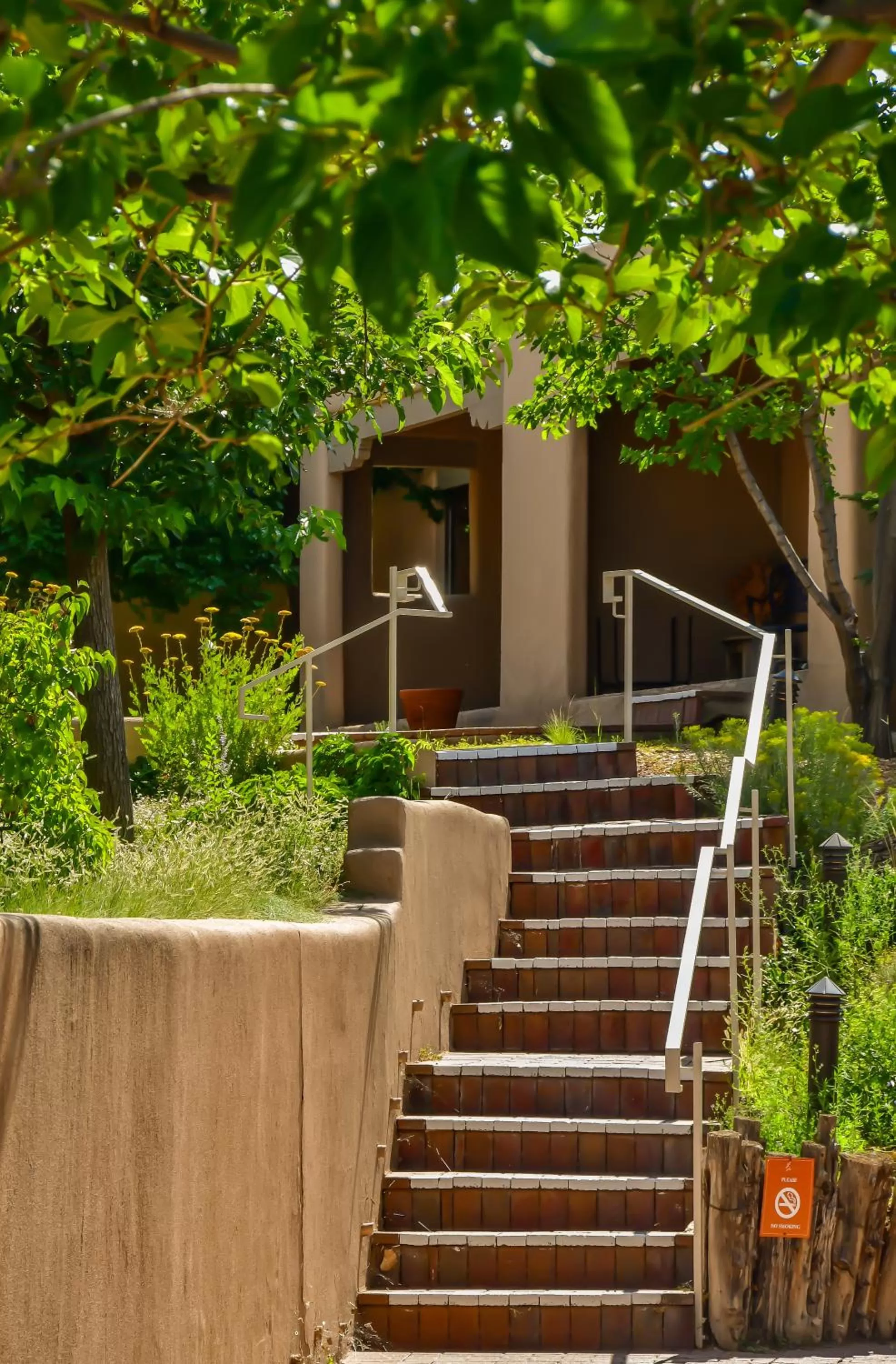 Area and facilities in Fort Marcy Suites by All Seasons Resort Lodging