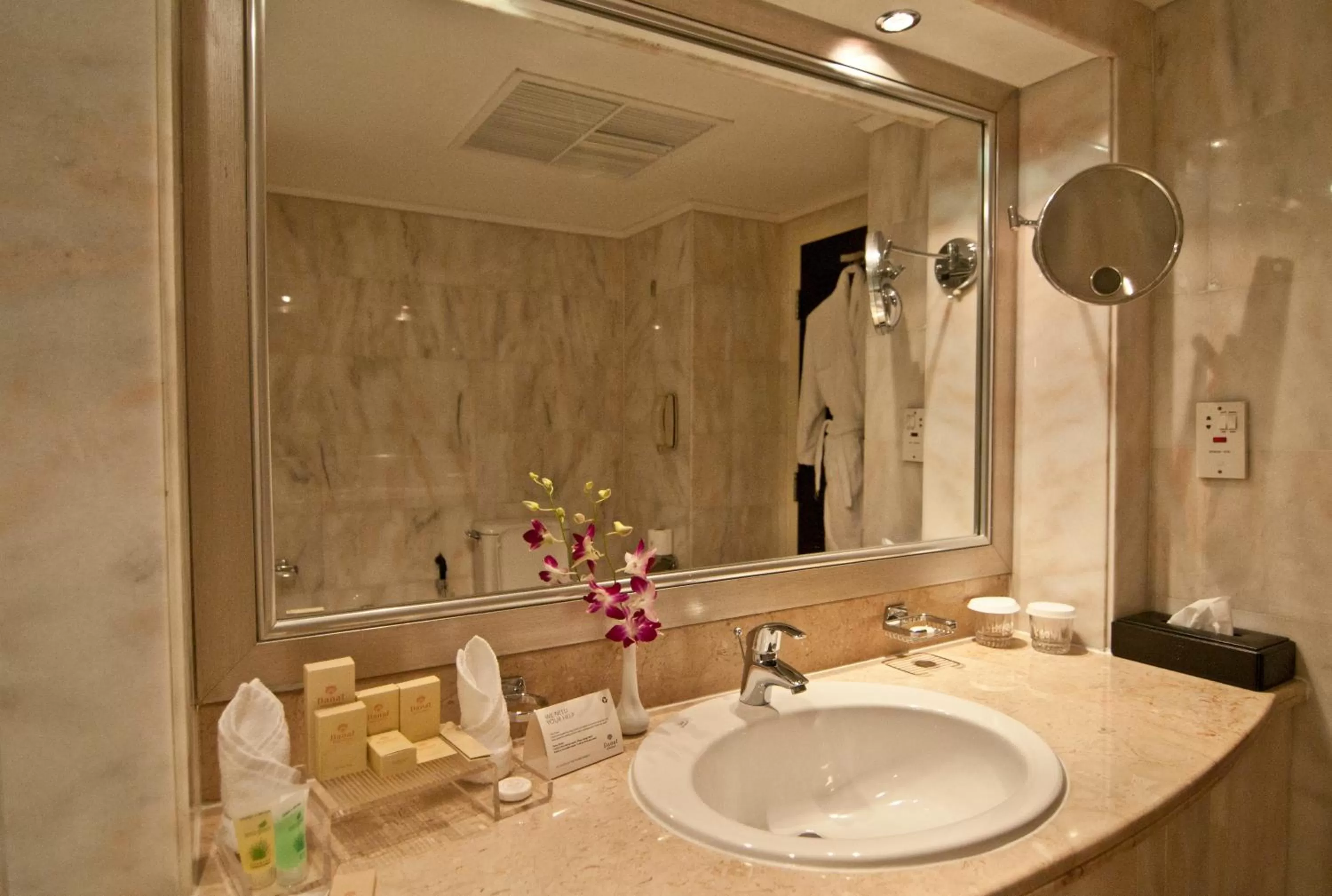 Bathroom in Danat Al Ain Resort