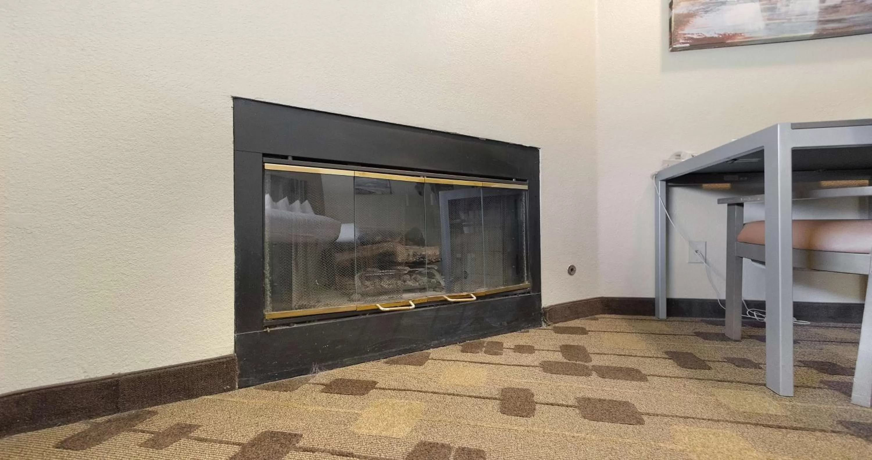 Bedroom in Best Western Amador Inn