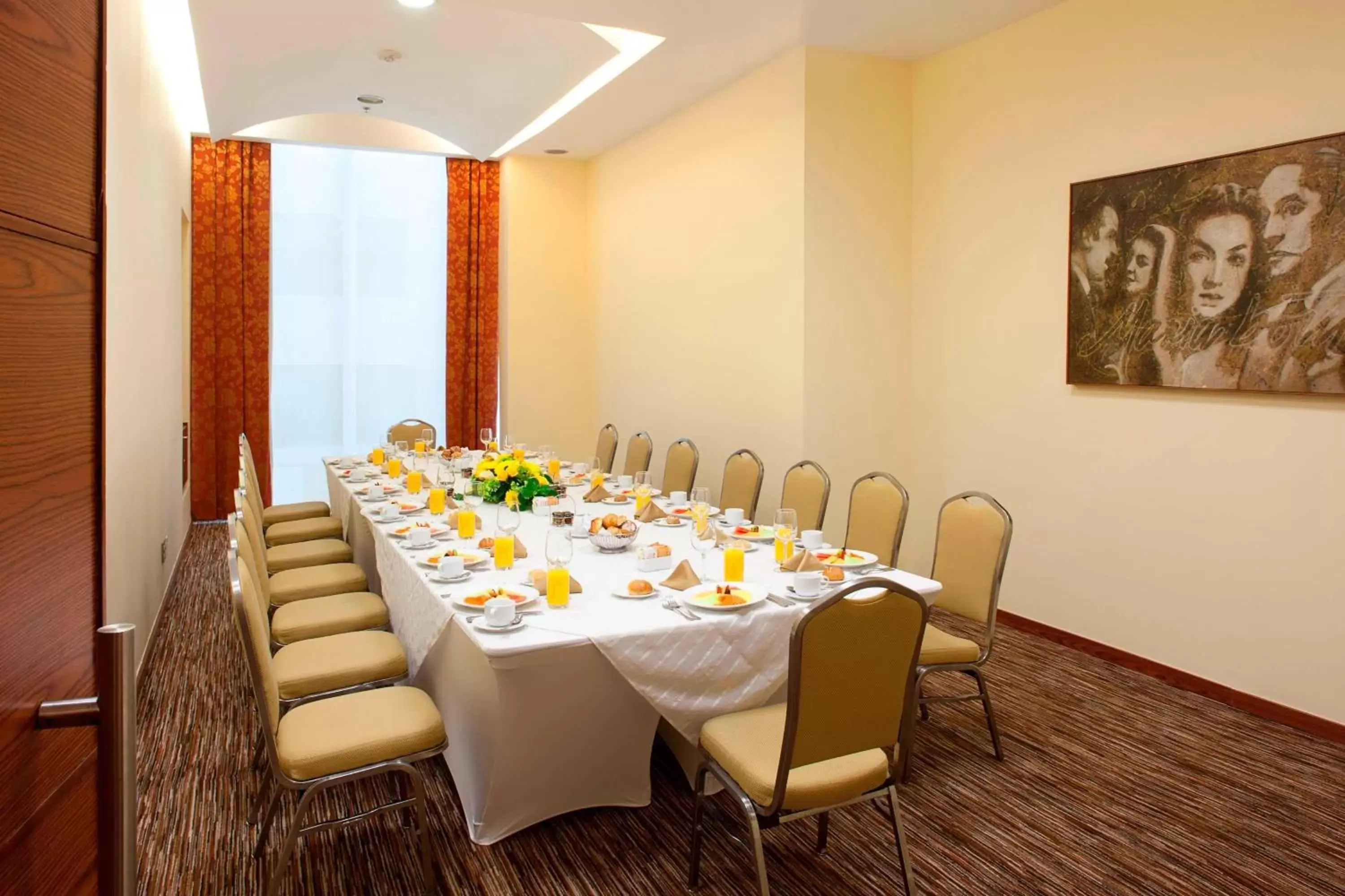 Meeting/conference room in Mexico City Marriott Reforma Hotel