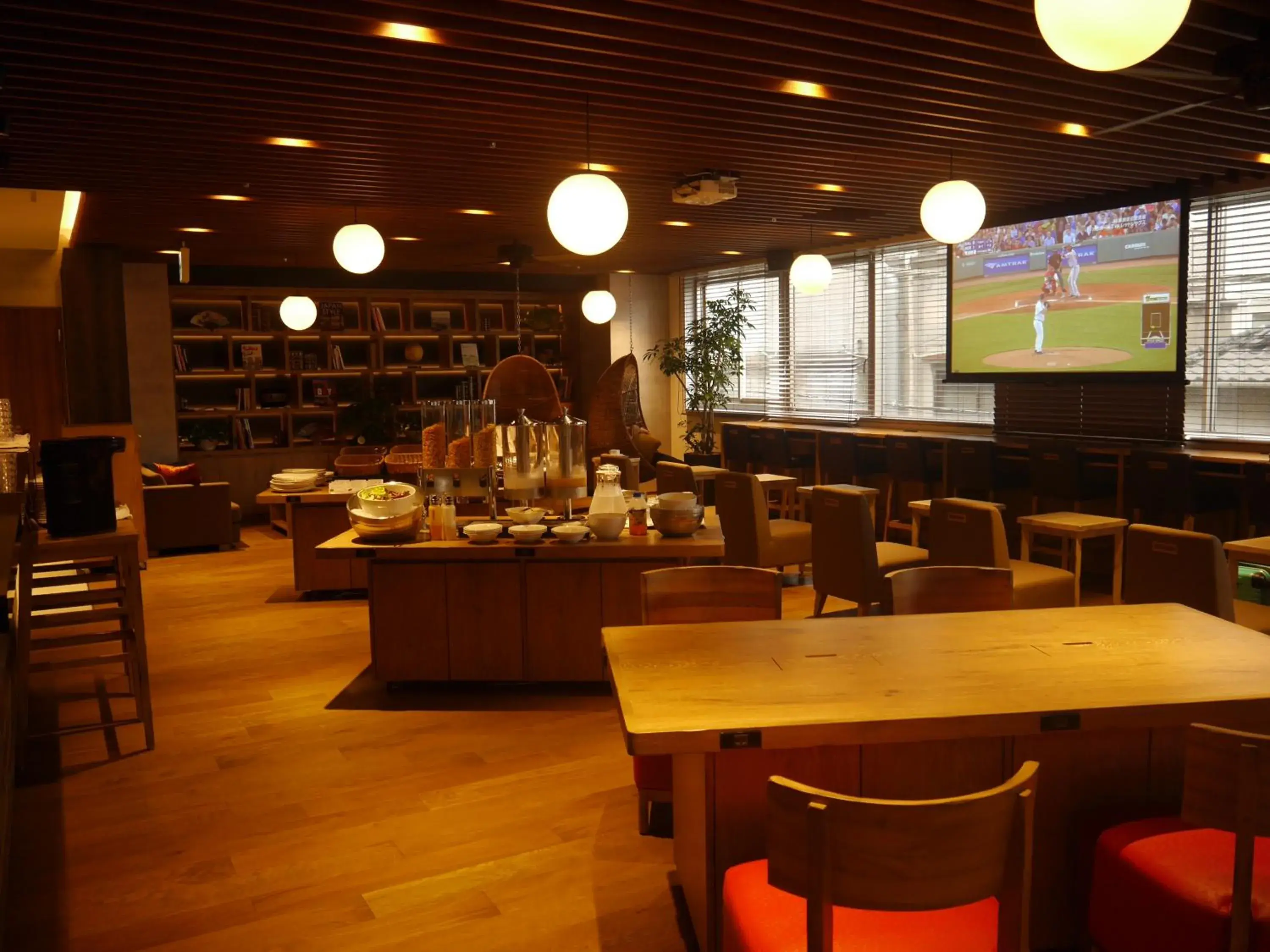 Lounge or bar, Restaurant/Places to Eat in MyCUBE by MYSTAYS Asakusa Kuramae