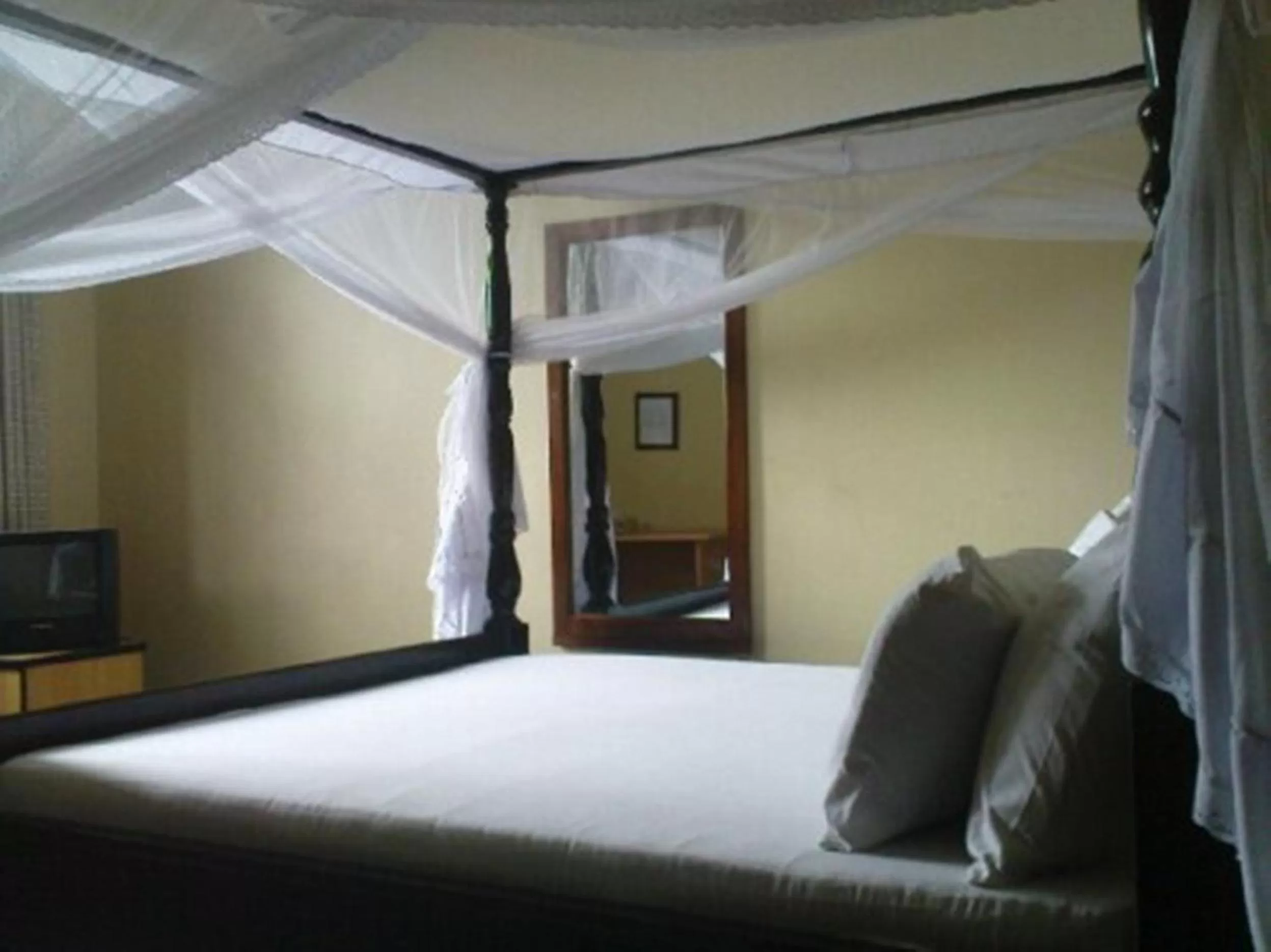 Bedroom, Bed in Transit Airport B&B