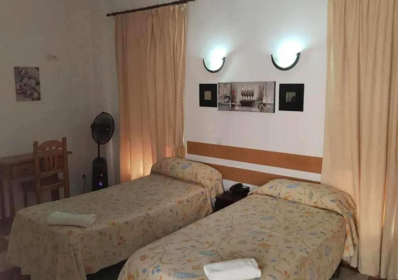 Photo of the whole room, Bed in Hotel Betania