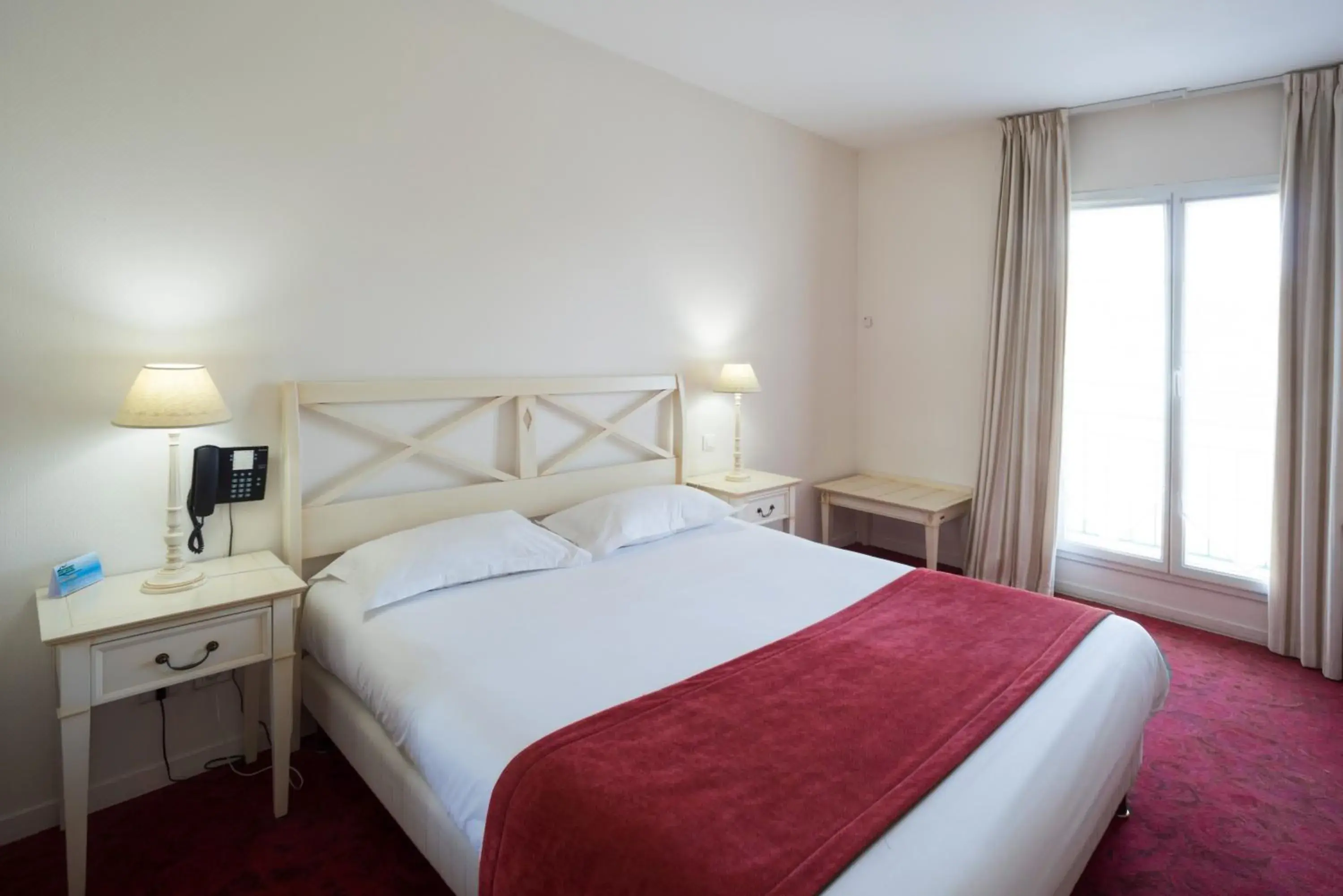 Double Room in Brit Hotel Du Perche